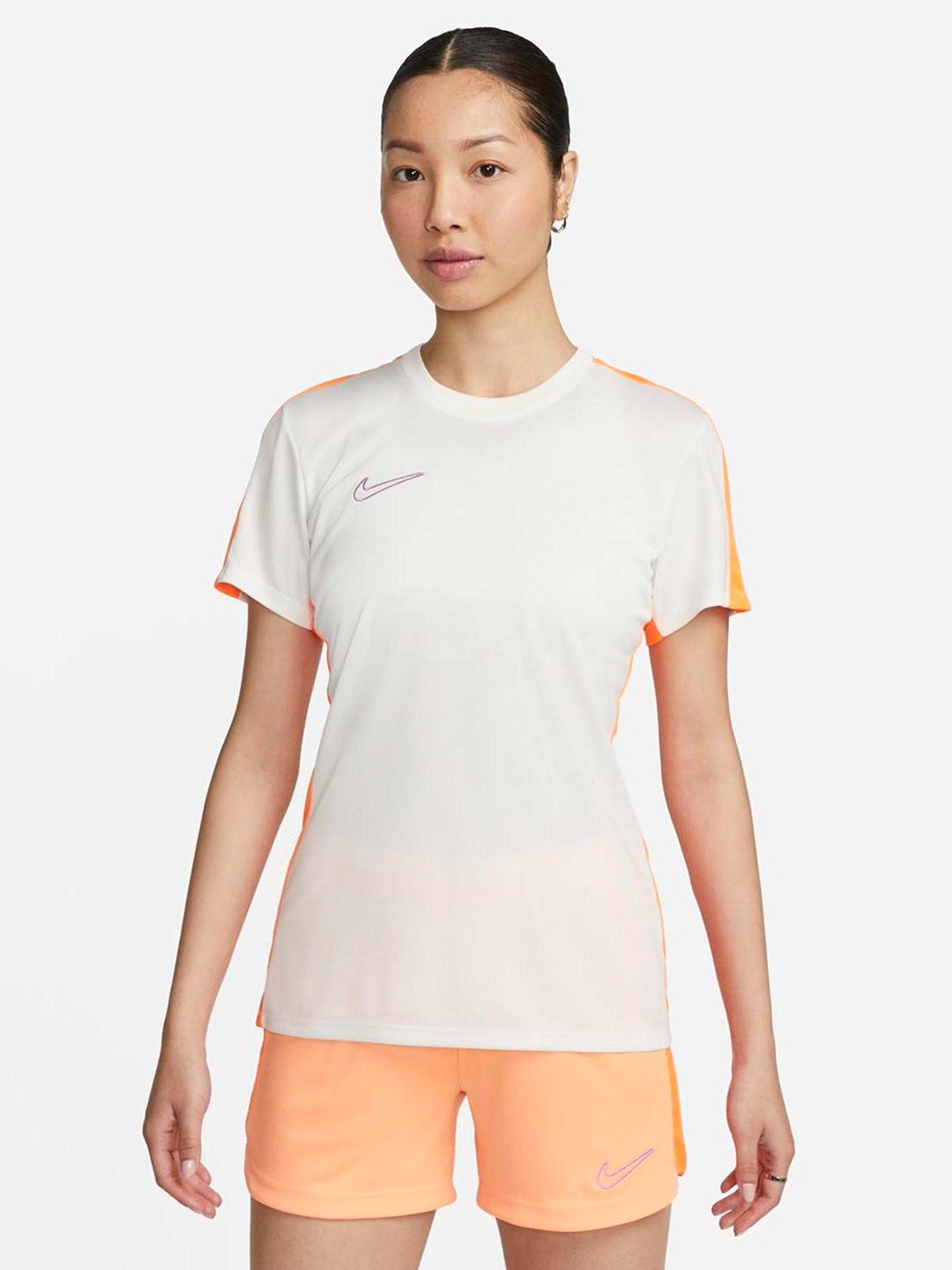 

Nike Dri-FIT Academy Short-Sleeves Football Tshirt, White
