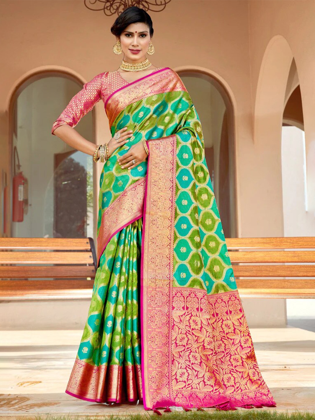 

Mitera Olive Green & Magenta Woven Design Zari Silk Blend Saree