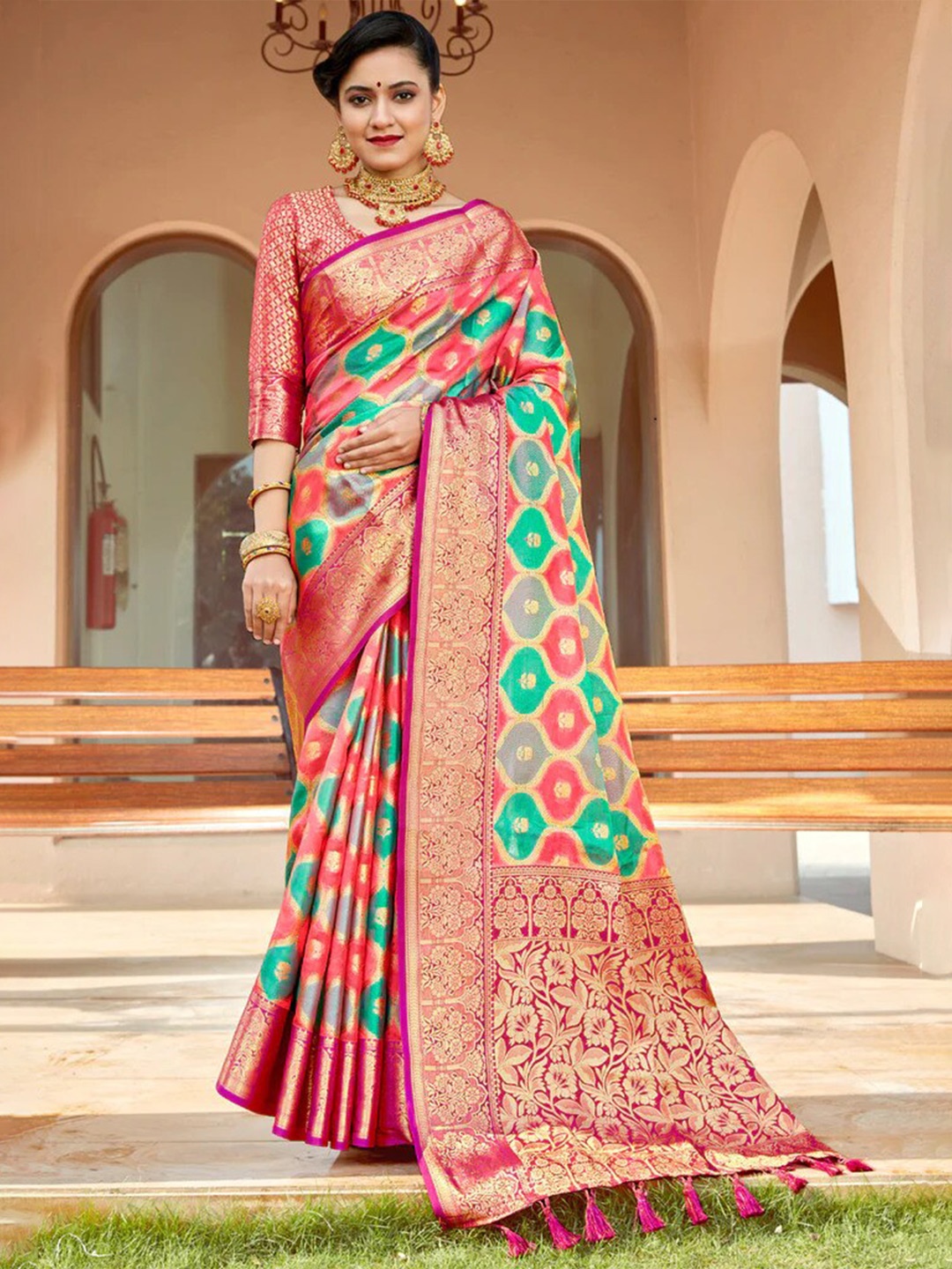 

Mitera Pink & Green Ethnic Motifs Woven Design Zari Saree