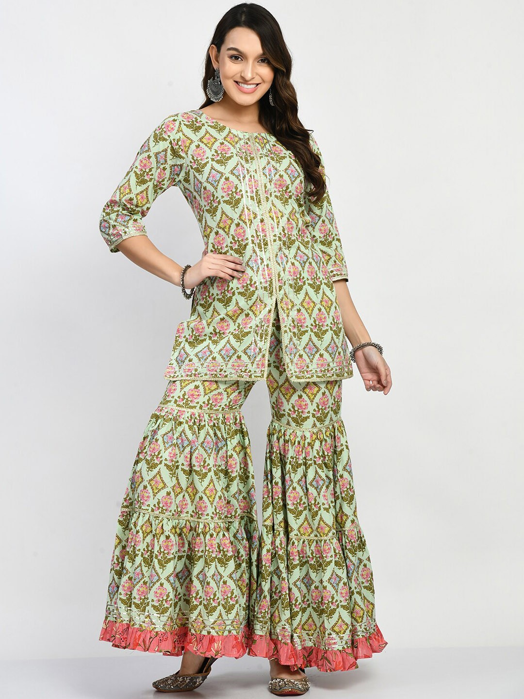 

MAFE Floral Printed Gotta Patti Pure Cotton Kurta With Sharara, Green