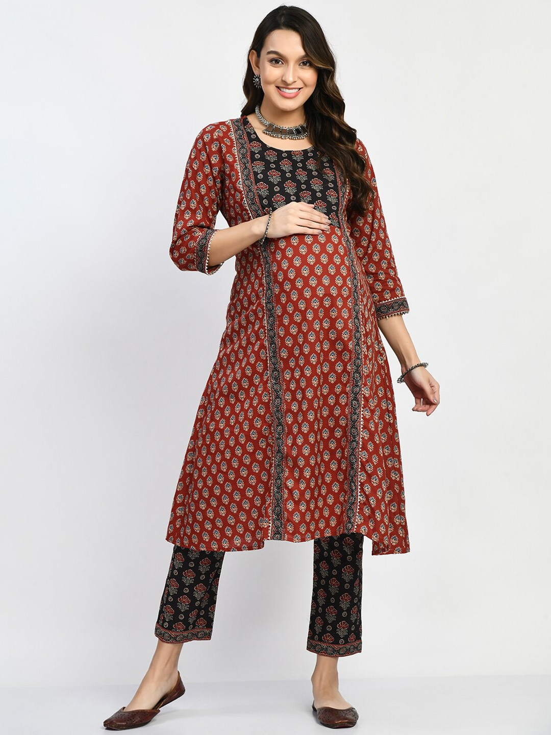 

MAFE Floral Printed Gotta Patti Pure Cotton A-Line Kurta With Trousers, Maroon