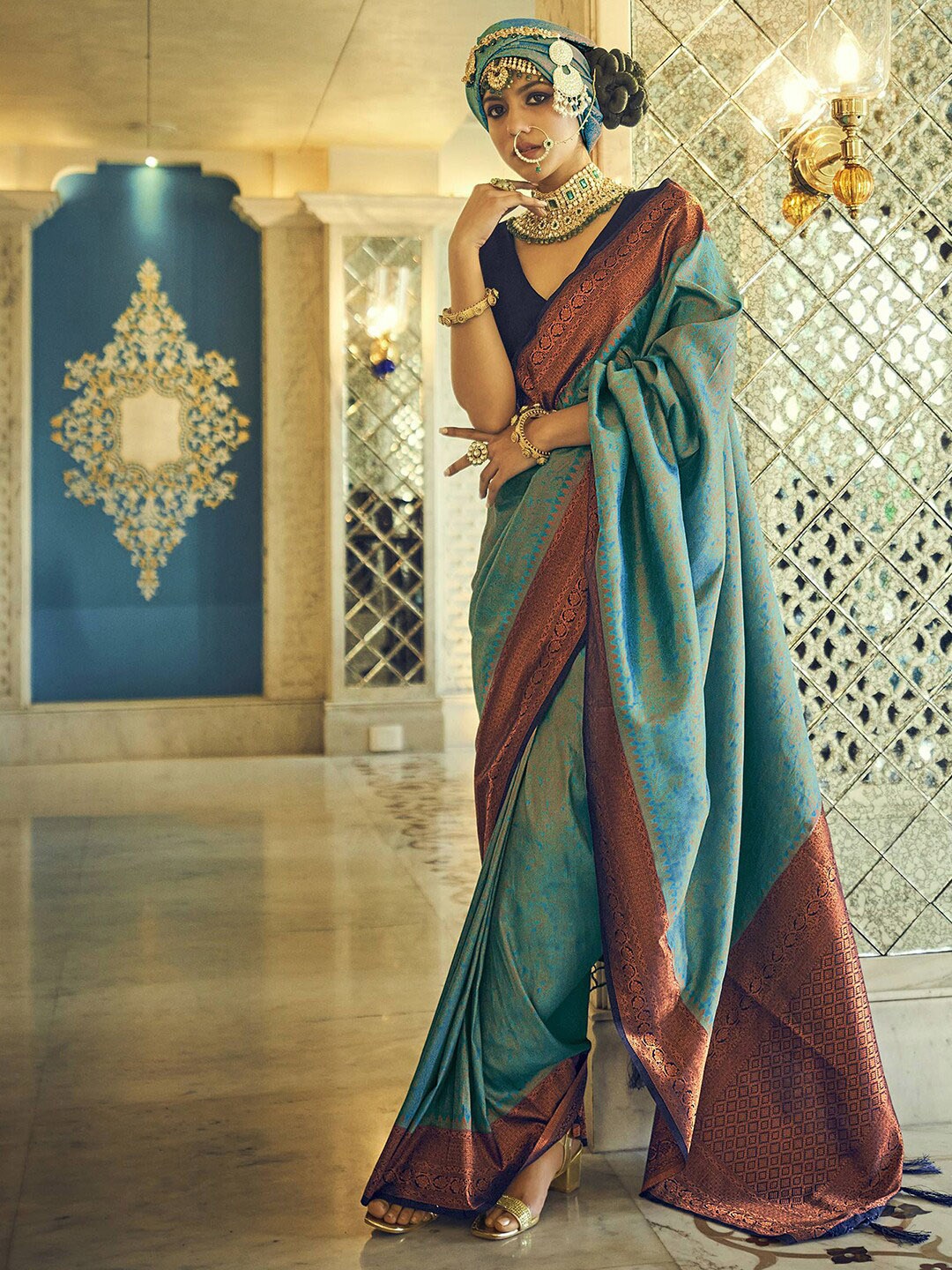 

Mitera Green & Navy Blue Ethnic Motifs Woven Design Kanjeevaram Saree