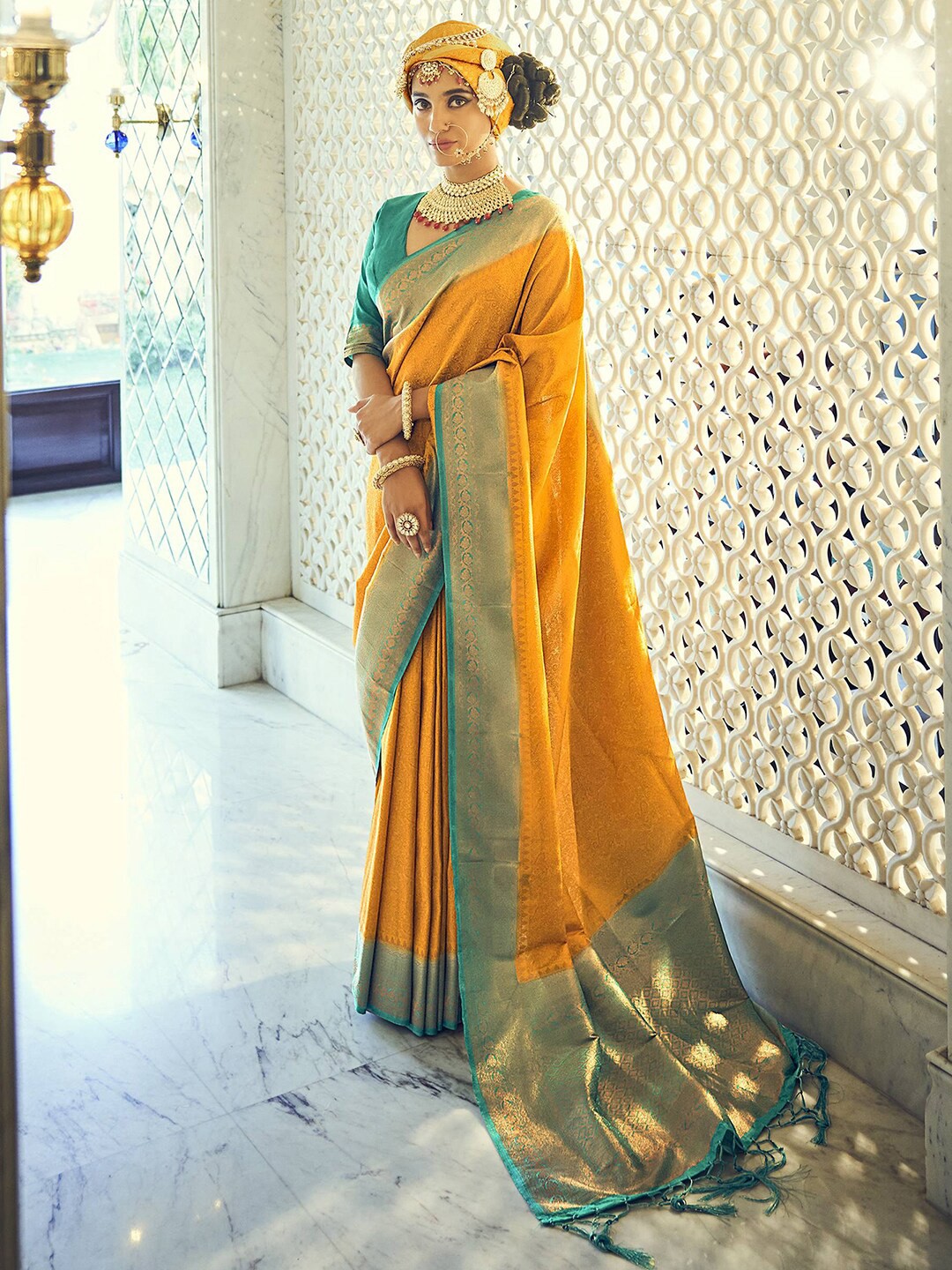 

Mitera Yellow & Green Ethnic Motifs Woven Design Kanjeevaram Saree