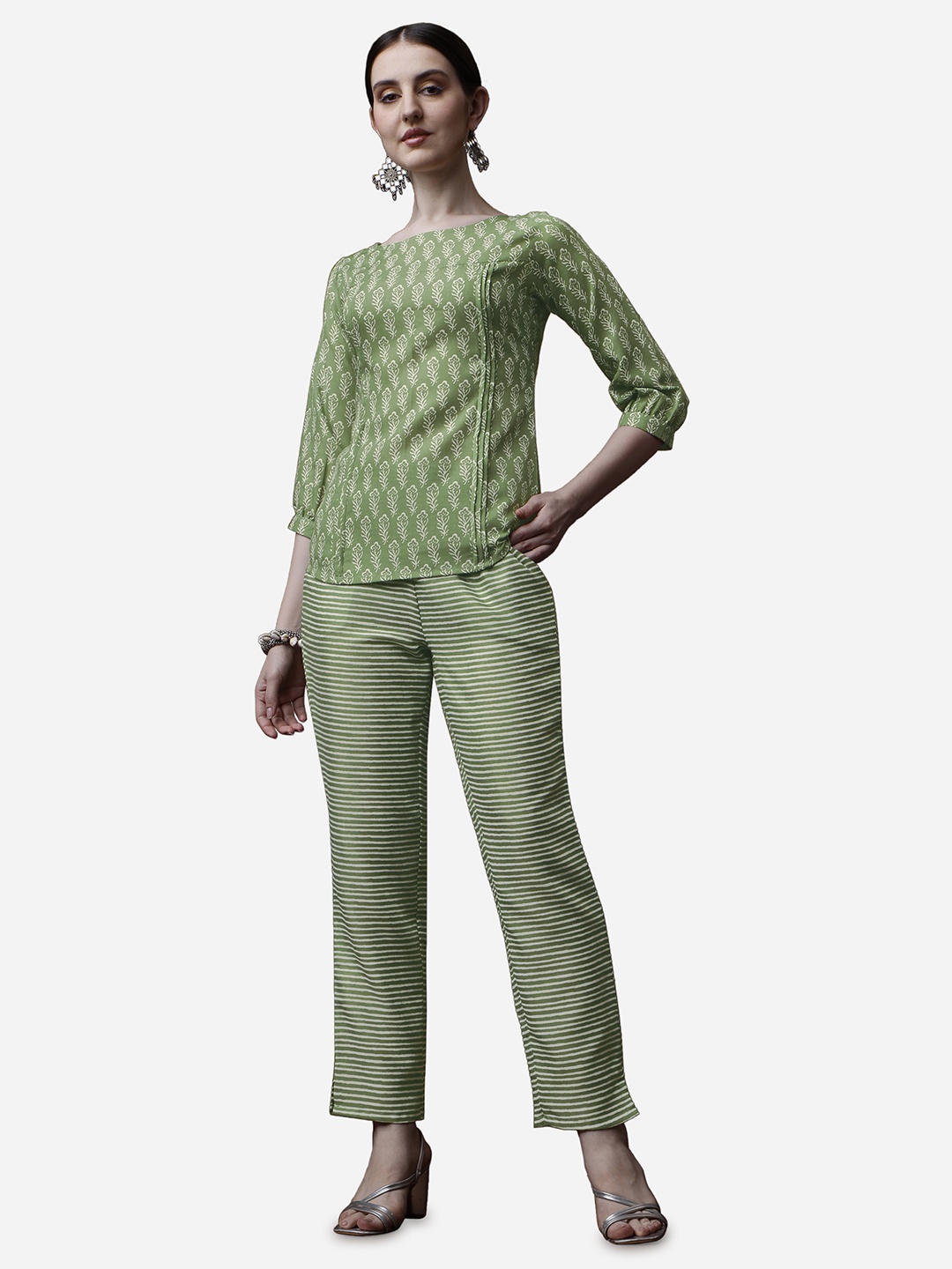 

RAISIN Printed Boat Neck Pure Cotton Top With Trousers, Green