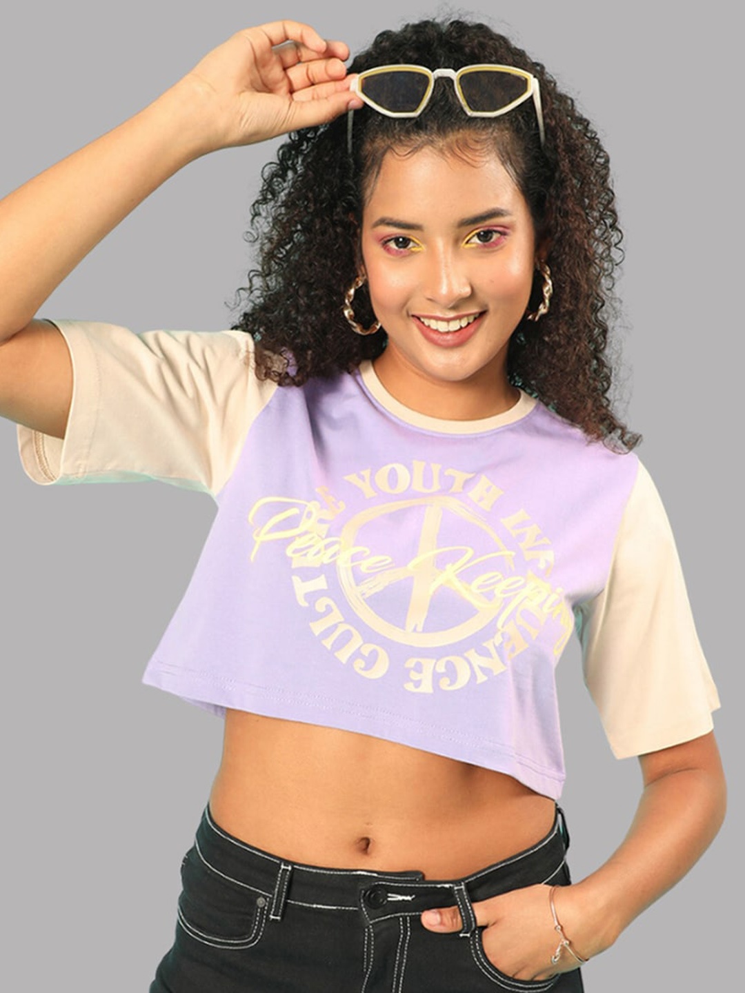 

JUNEBERRY Typography Printed Cotton Crop T-shirt, Lavender