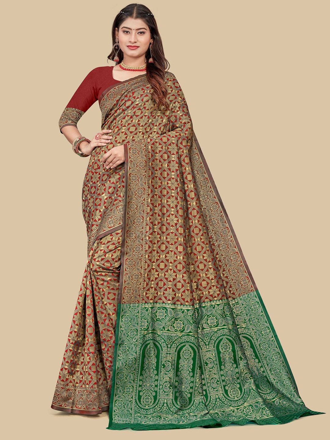 

Dori Geometric Zari Art Silk Saree With Blouse Piece, Maroon