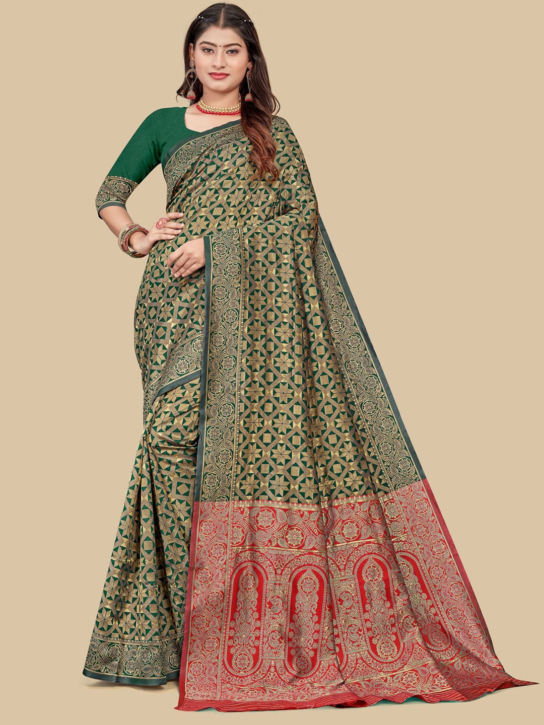 

Dori Geometric Zari Art Silk Saree With Blouse Piece, Green