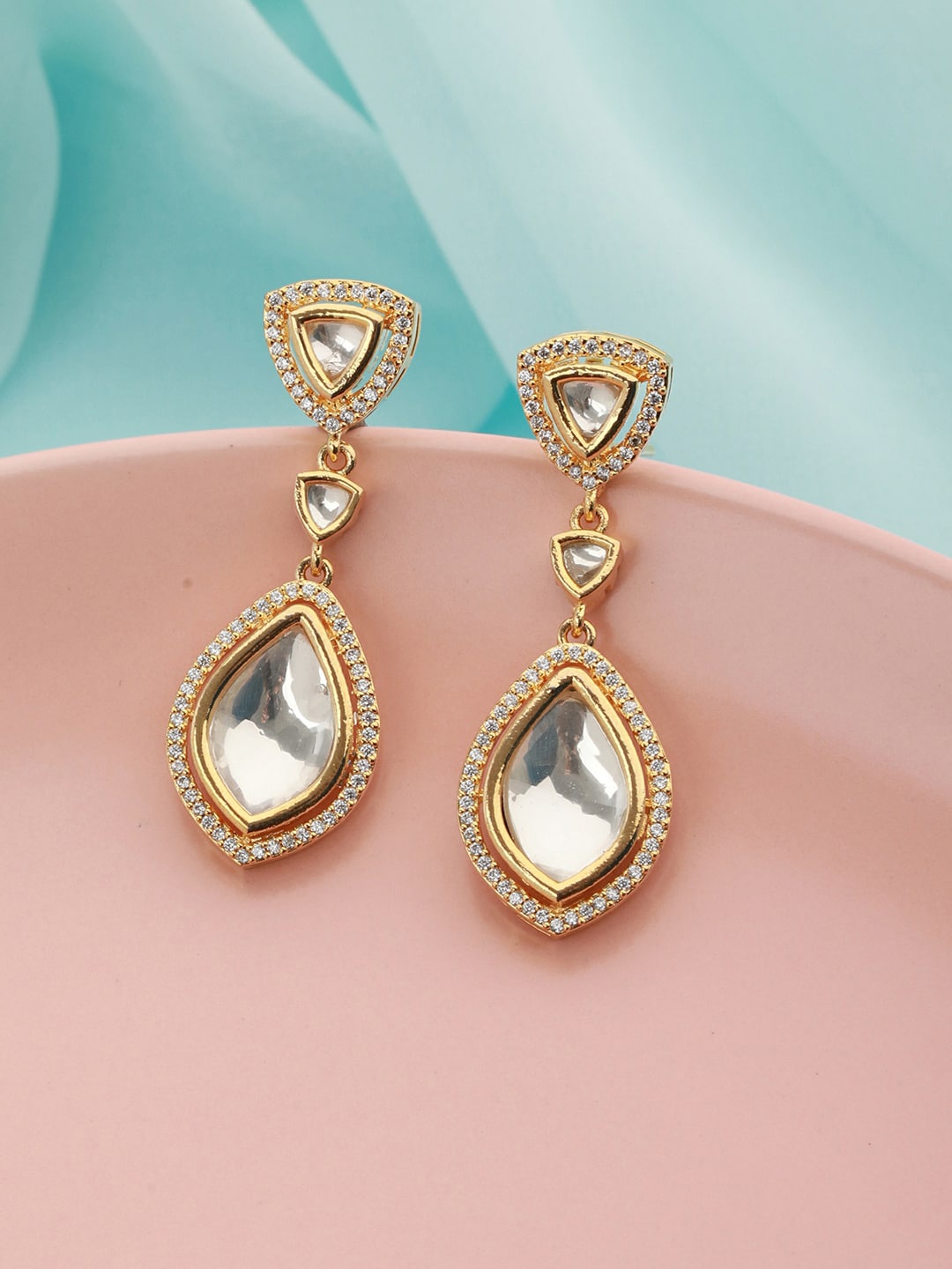 

Saraf RS Jewellery Gold-Plated Kundan Studded Drop Earrings
