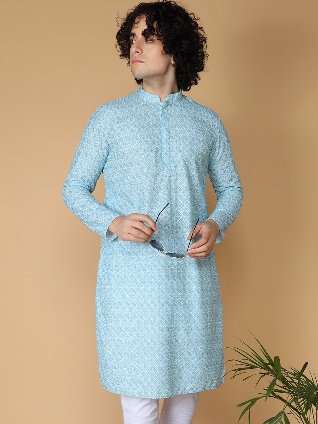 

NAMASKAR Ethnic Motif Woven Design Mandarin Collar Cotton Chikankari Kurta, Blue