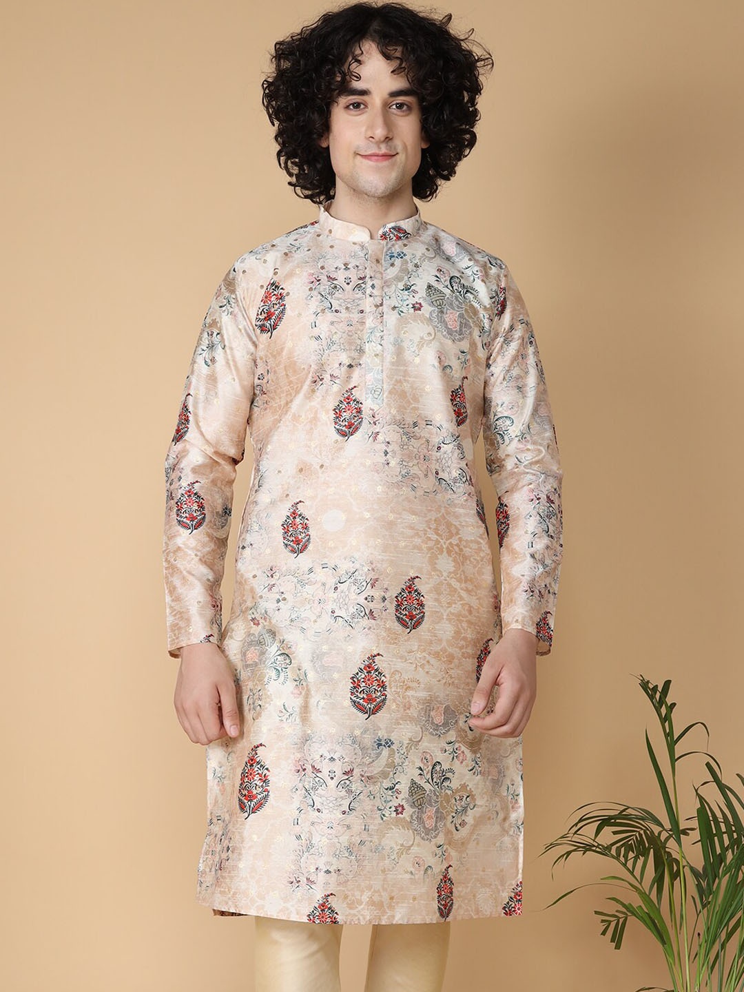 

NAMASKAR Ethnic Motifs Printed Mandarin Collar Silk Kurta, Beige