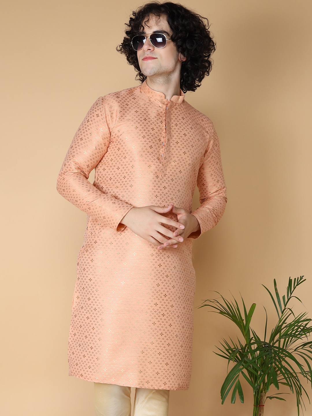 

NAMASKAR Geometric Woven Design Mandarin Collar Kurta, Orange