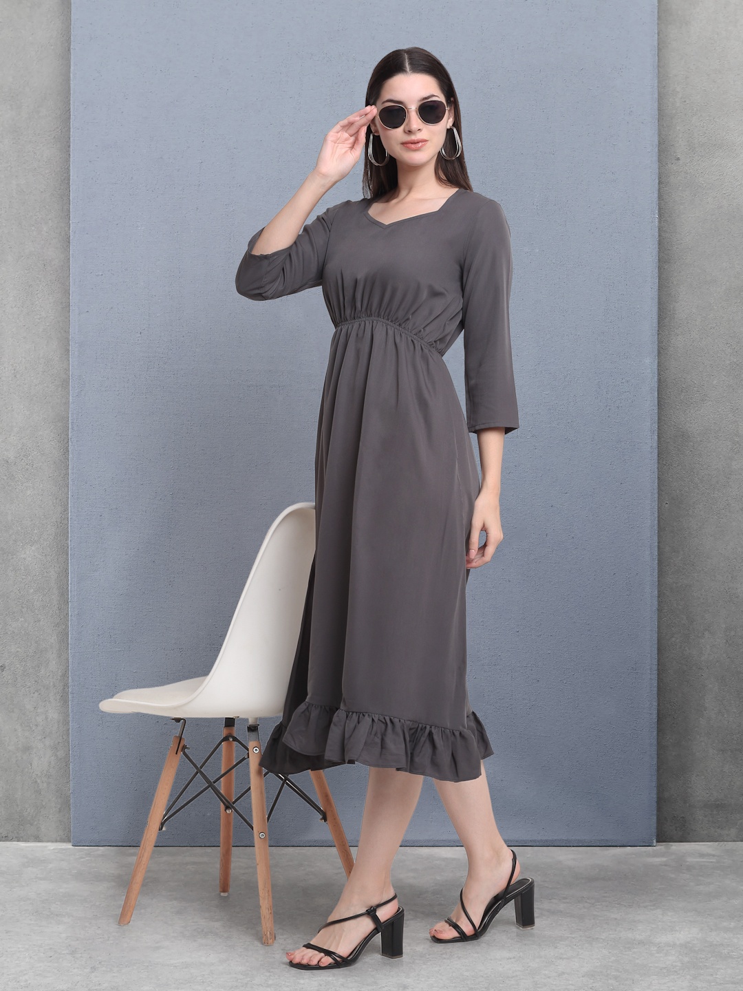 

RAISIN V-Neck Gathered Fit & Flare Midi Dress, Grey