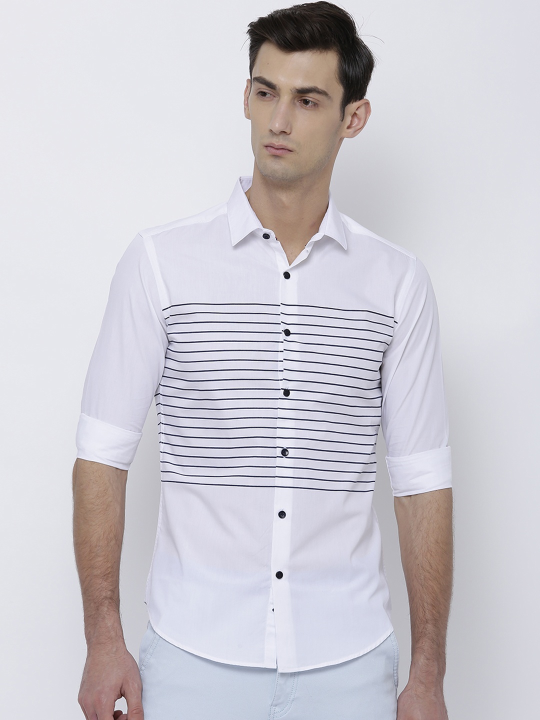 

Black coffee Men White Slim Fit Striped Casual Shirt
