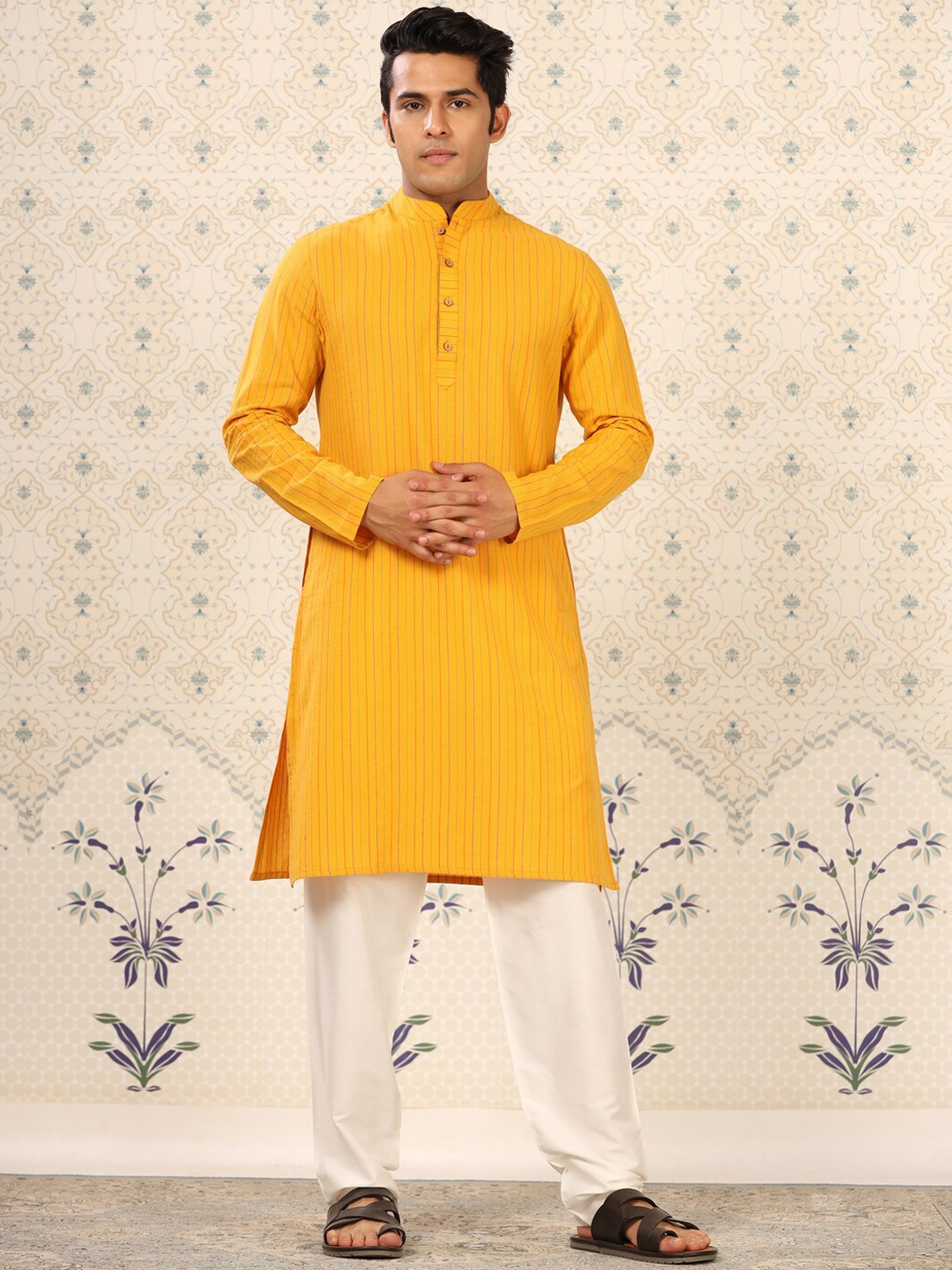 

Ode by House of Pataudi Floral Embroidered Thread Work Pure Cotton Straight Kurta, Mustard