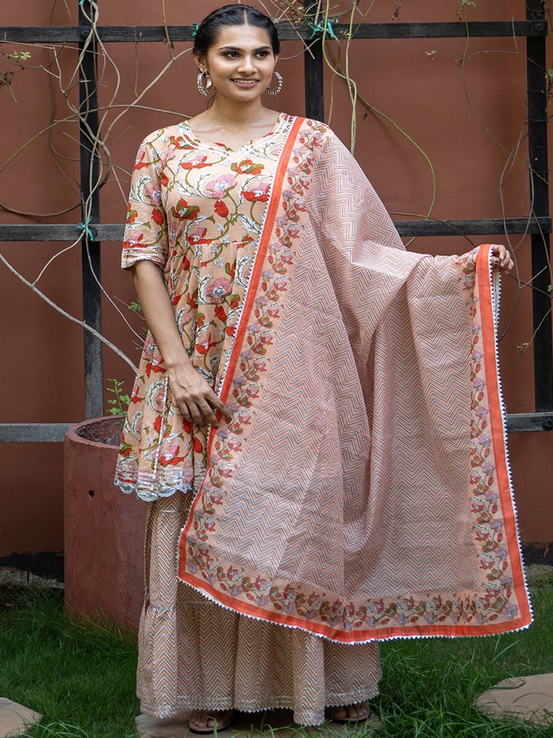 

WEAVLLITE Floral Printed Pure Cotton Gotta Patti A-Line Kurta With Sharara & Dupatta, Beige