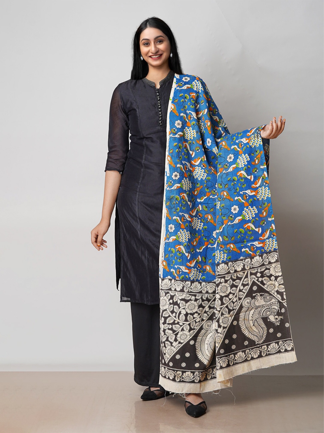 

Unnati Silks Ethnic Motifs Printed Pure Cotton Kalamkari Dupatta, Blue