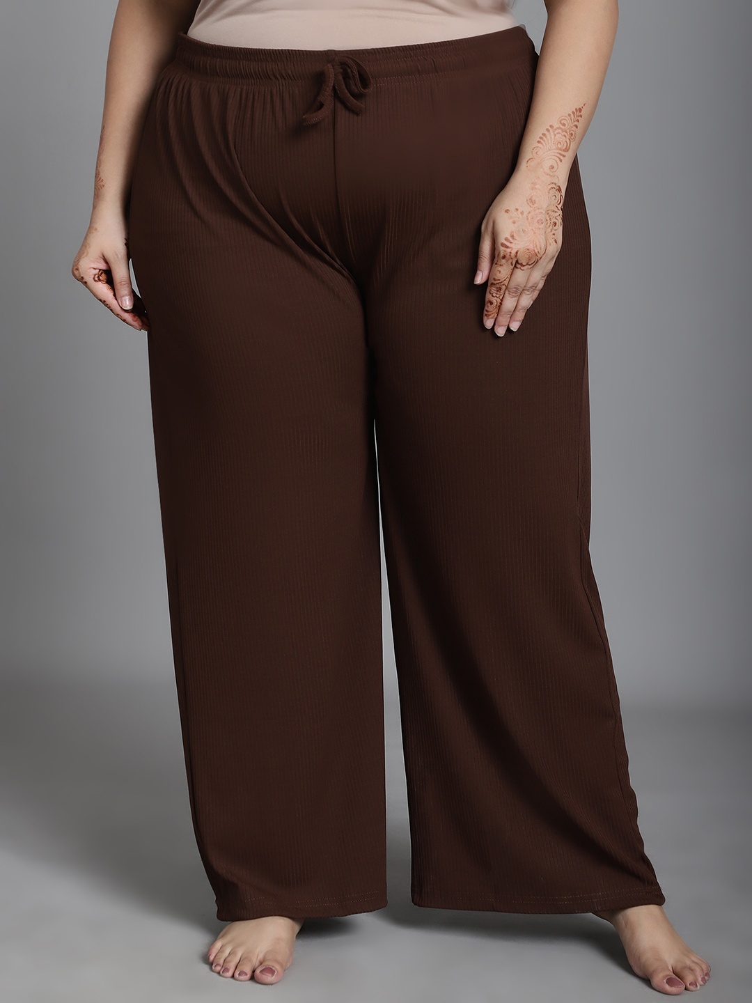 

NEUDIS Women Mid-Rise Lounge Pants, Brown