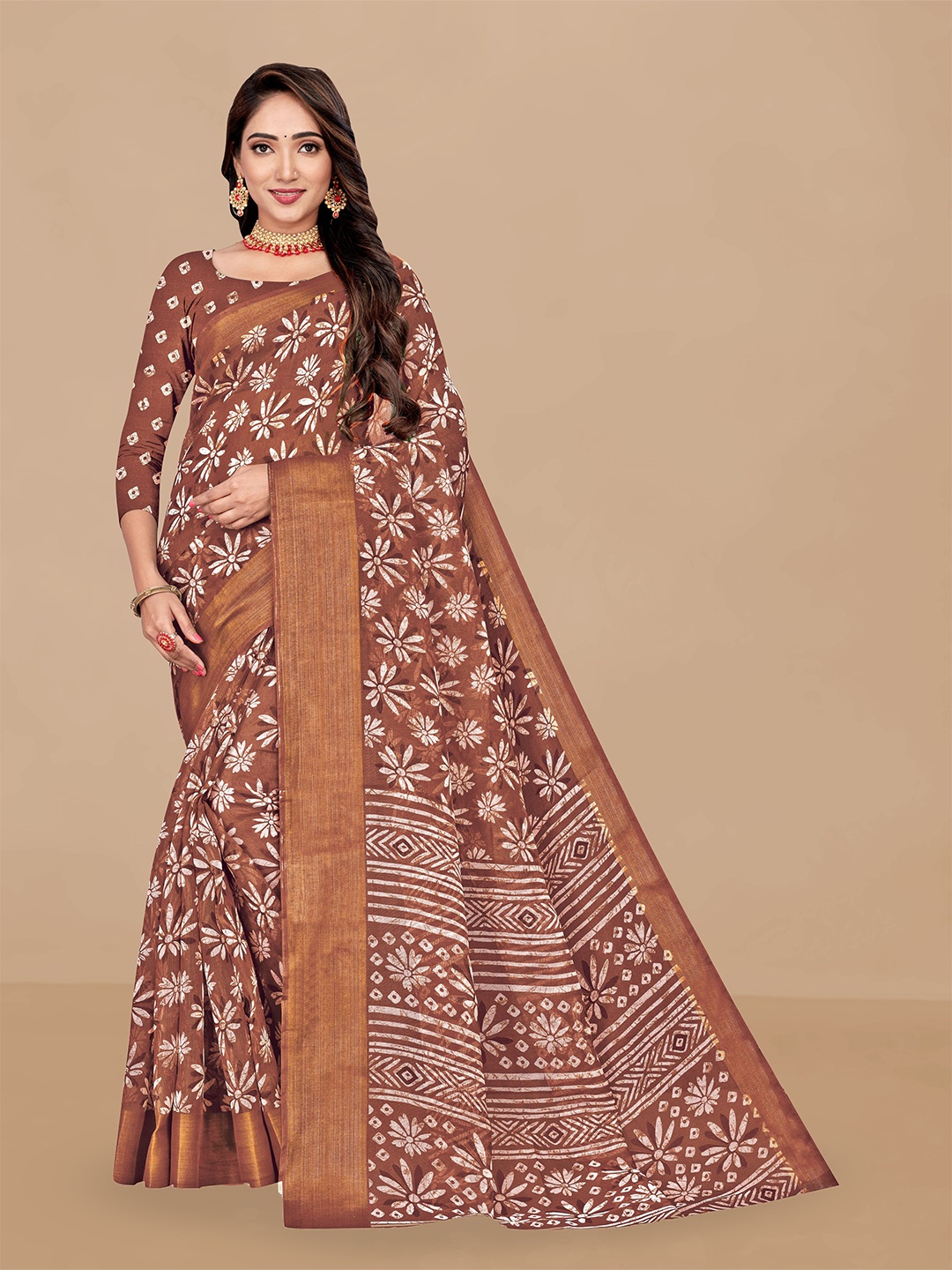

Dori Floral Print Zari Cotton Blend Saree With Blouse Piece, Brown
