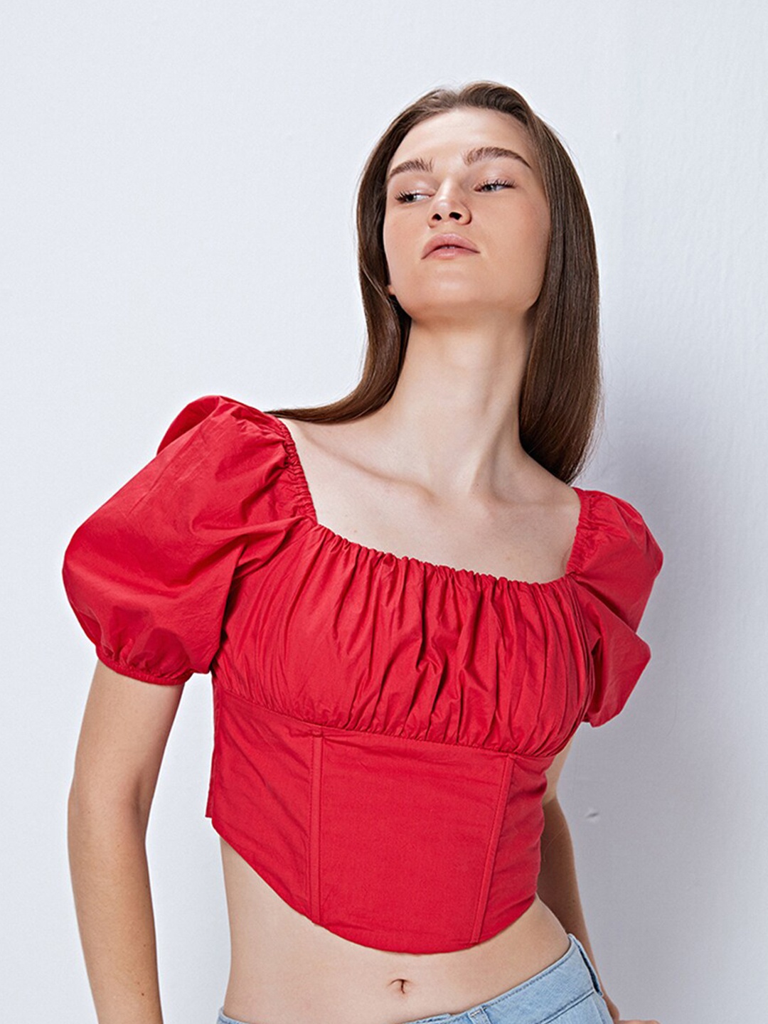 

COVER STORY Red Square Neck Puff Sleeve Cotton Fitted Crop Top