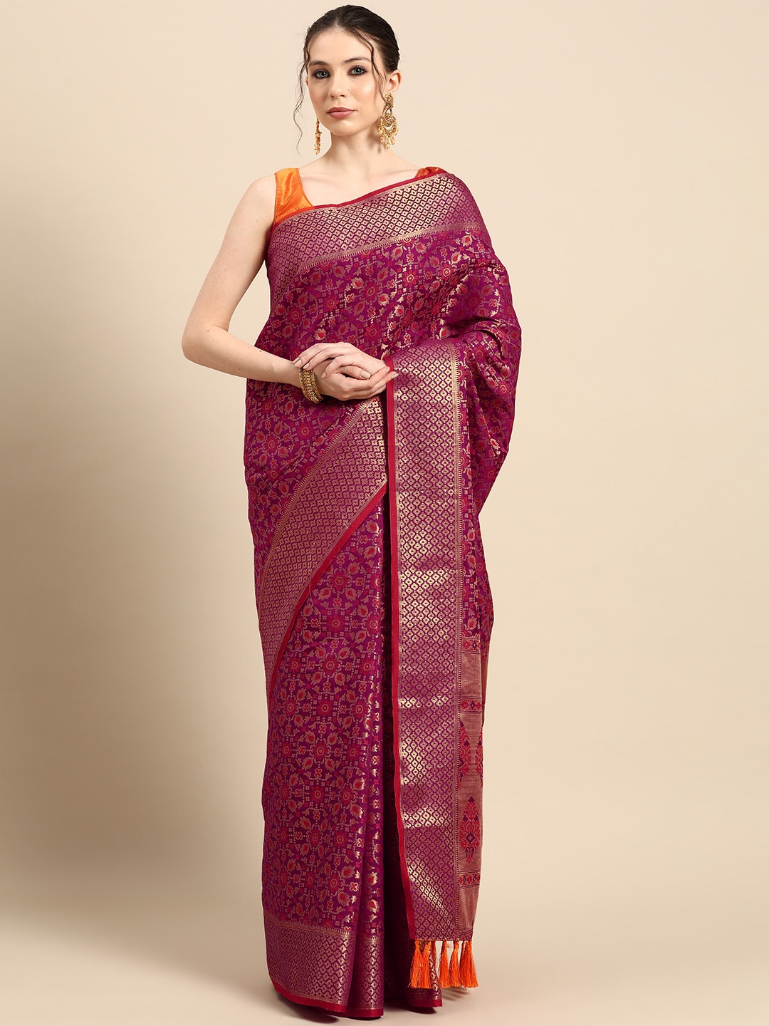 

Tasarika Ethnic Motifs Woven Design Zari Patola Saree, Burgundy