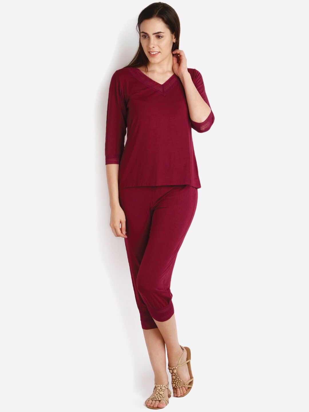 

Soie V-neck Top With Capris, Purple