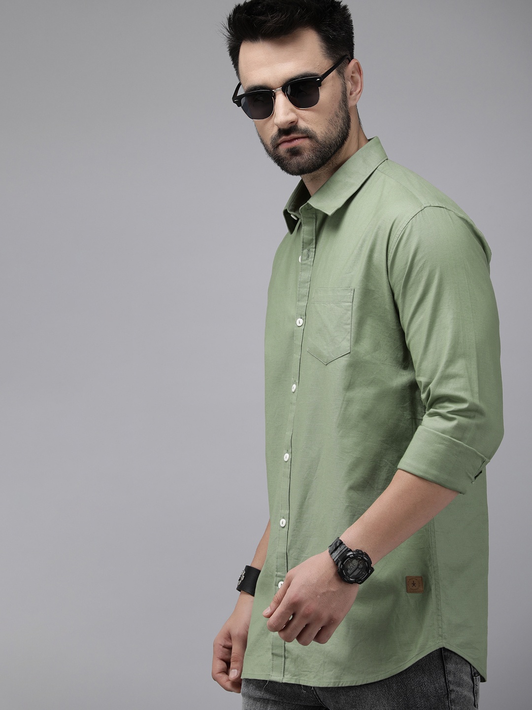

Roadster Men Slim Fit Opaque Casual Shirt, Green