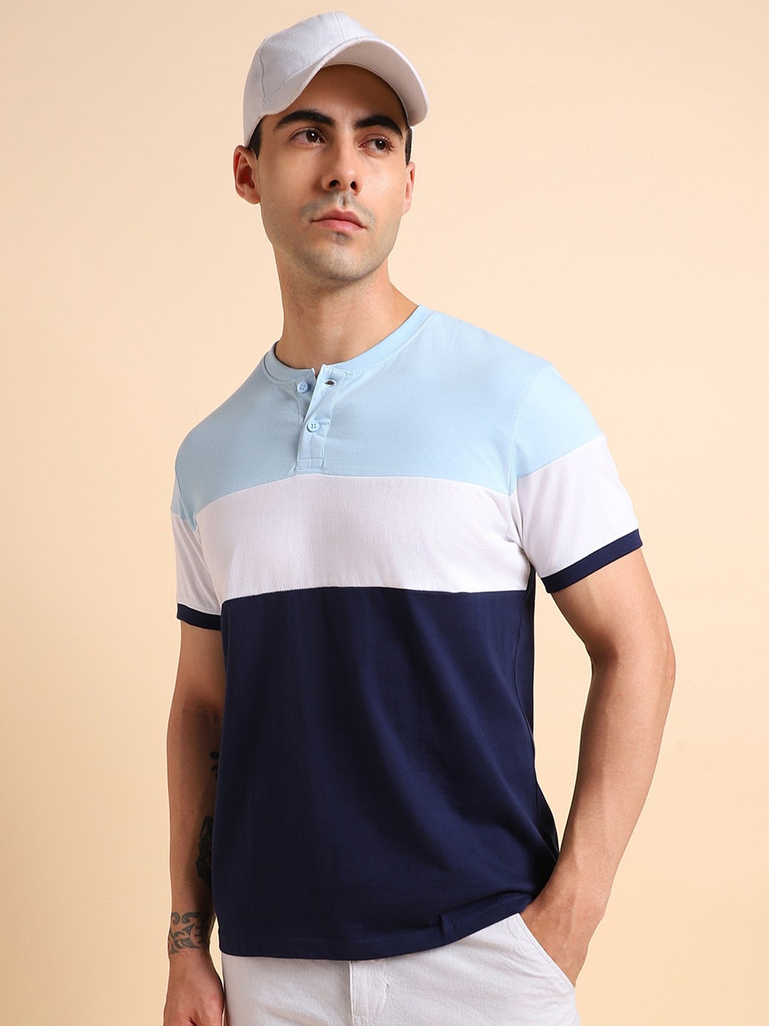 

Dennis Lingo Colourblocked Henley Neck Pure Cotton Slim Fit T-shirt, Blue