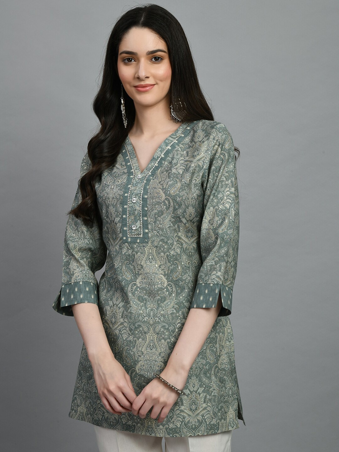 

MEESAN Floral Printed Modal Tunic With Gotta Patti, Green
