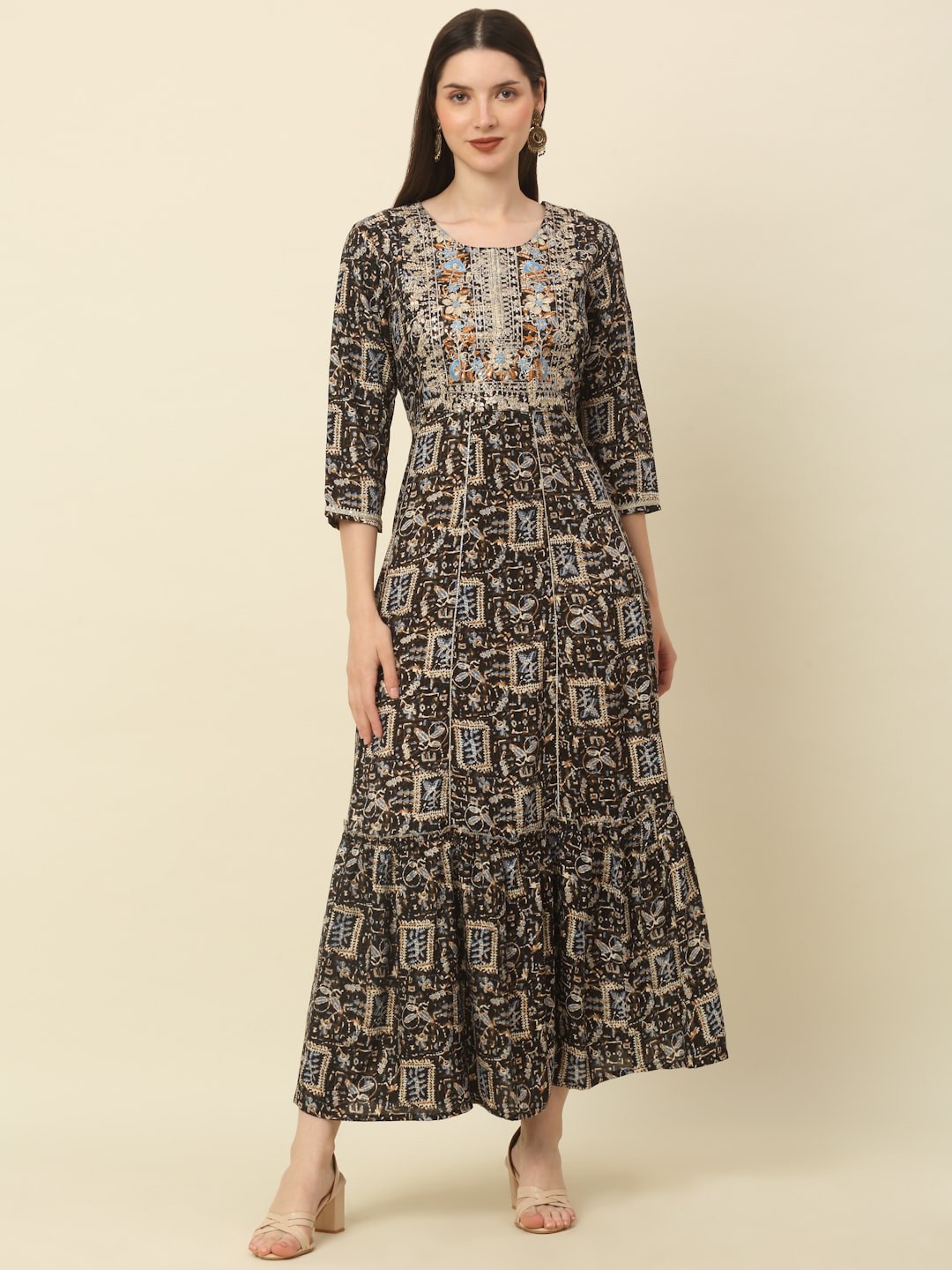 

KALINI Ethnic Motif Embroidered Sequinned Anarkali Kurta, Black