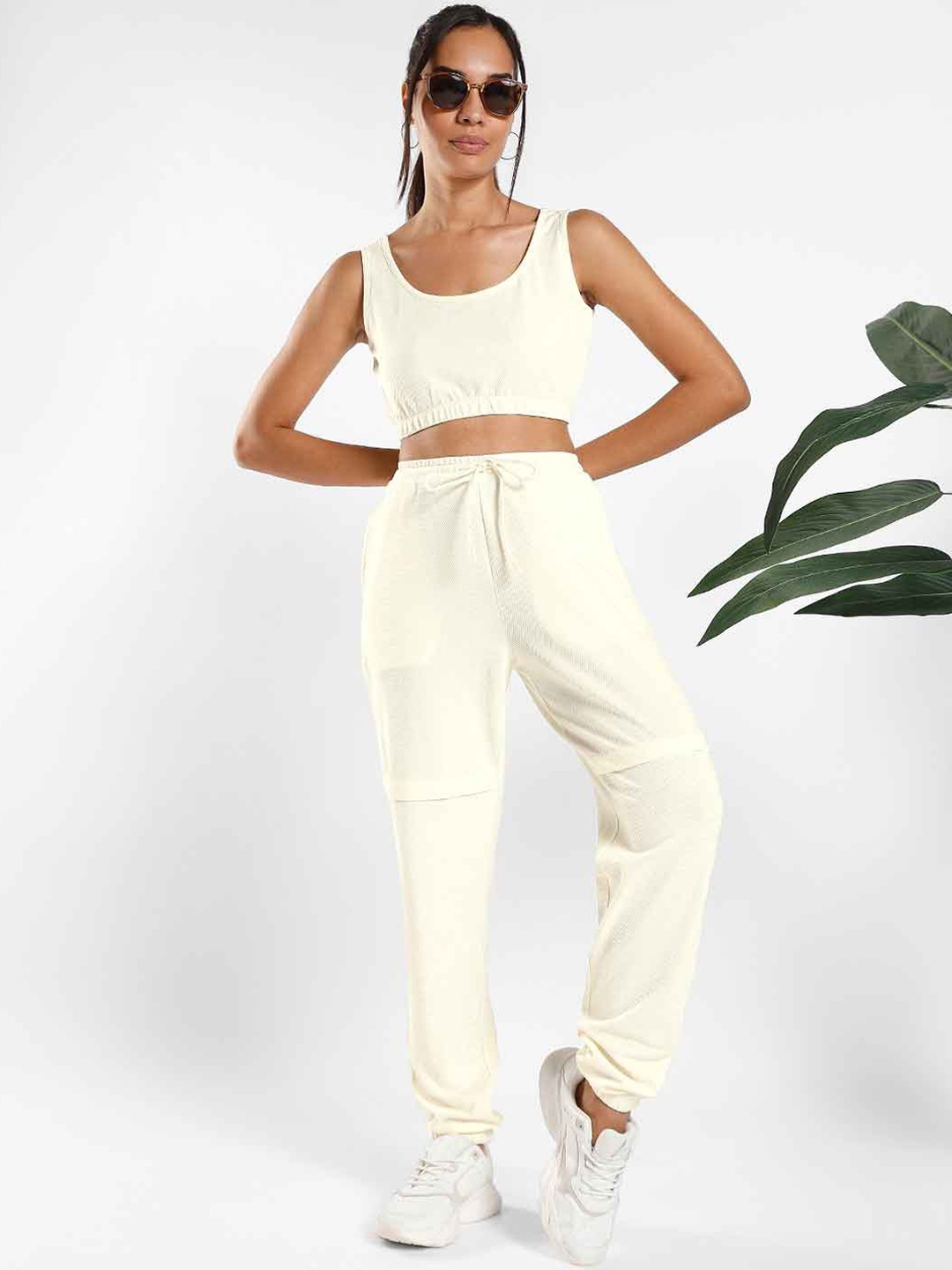 

NOBERO Textured Crop Top & Joggers Co-ord Set, Off white