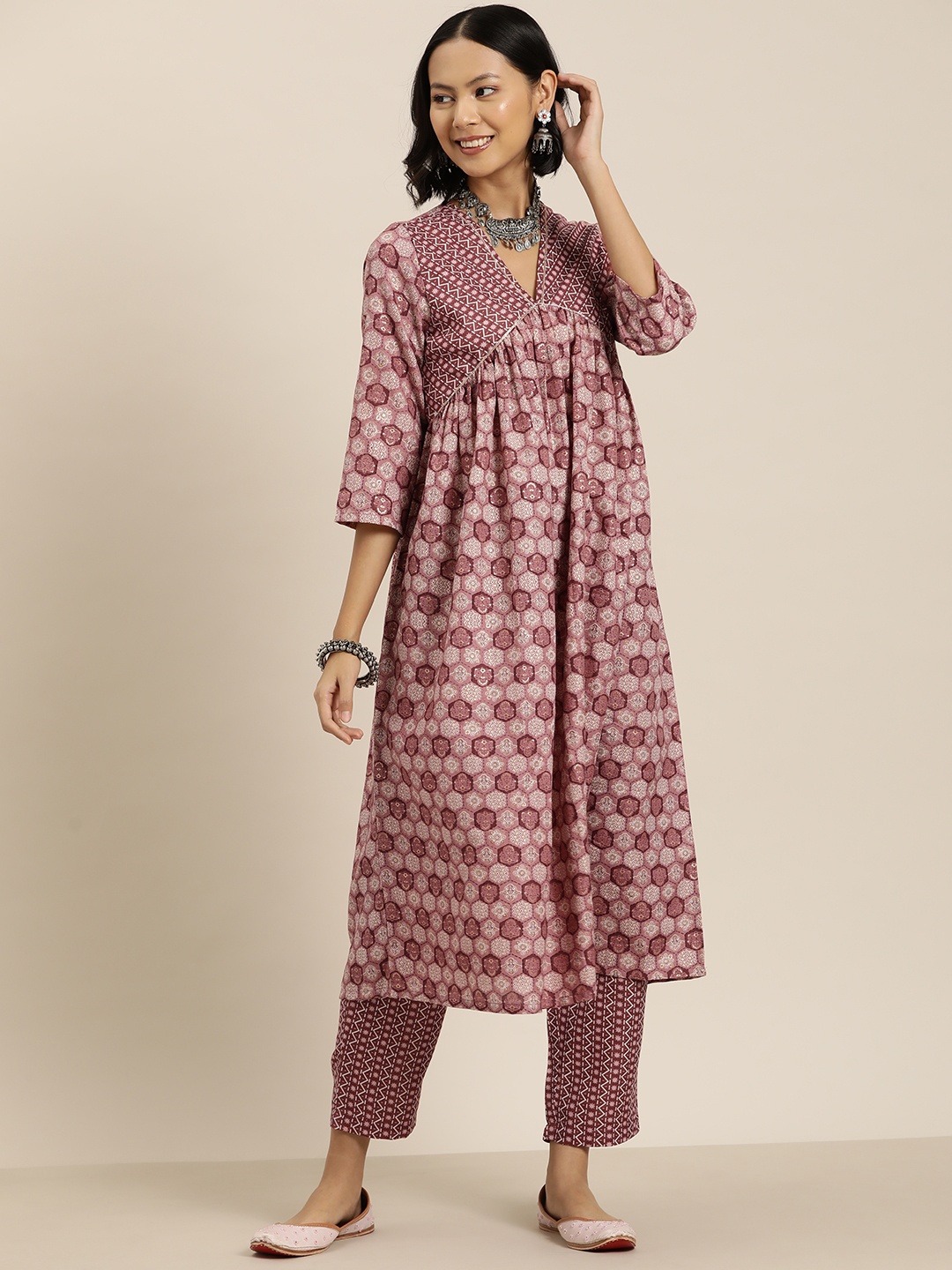 

HERE&NOW Women Printed Pleated Kurta with Palazzos, Pink