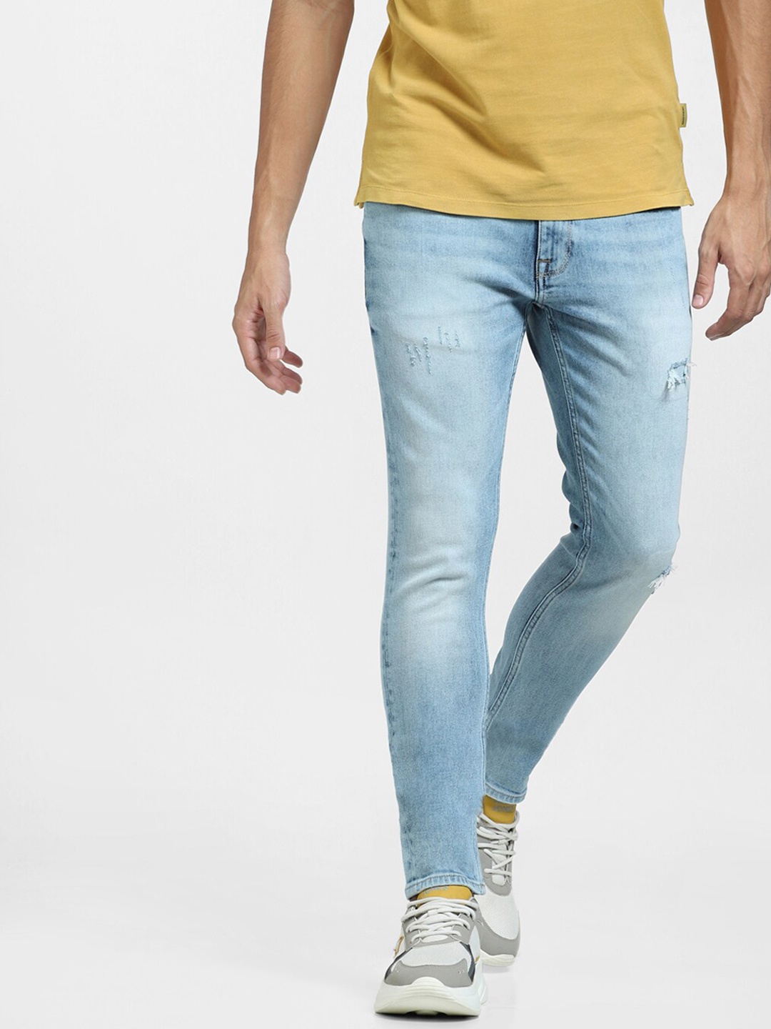 

Jack & Jones Men Low-Rise Mildly Distressed Heavy Fade Stretchable Cotton Jeans, Blue