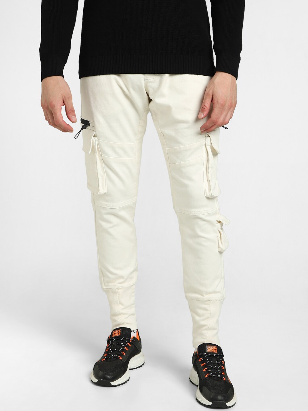 

Jack & Jones Men Low-Rise Stretchable Cargo Trousers, Off white