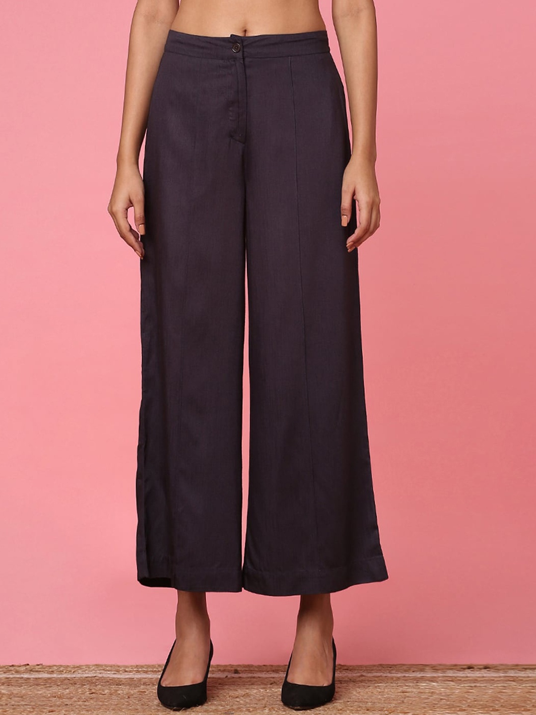 

Marigold Lane Women Mid-Rise Straight Fit High-Rise Parallel Trousers, Charcoal