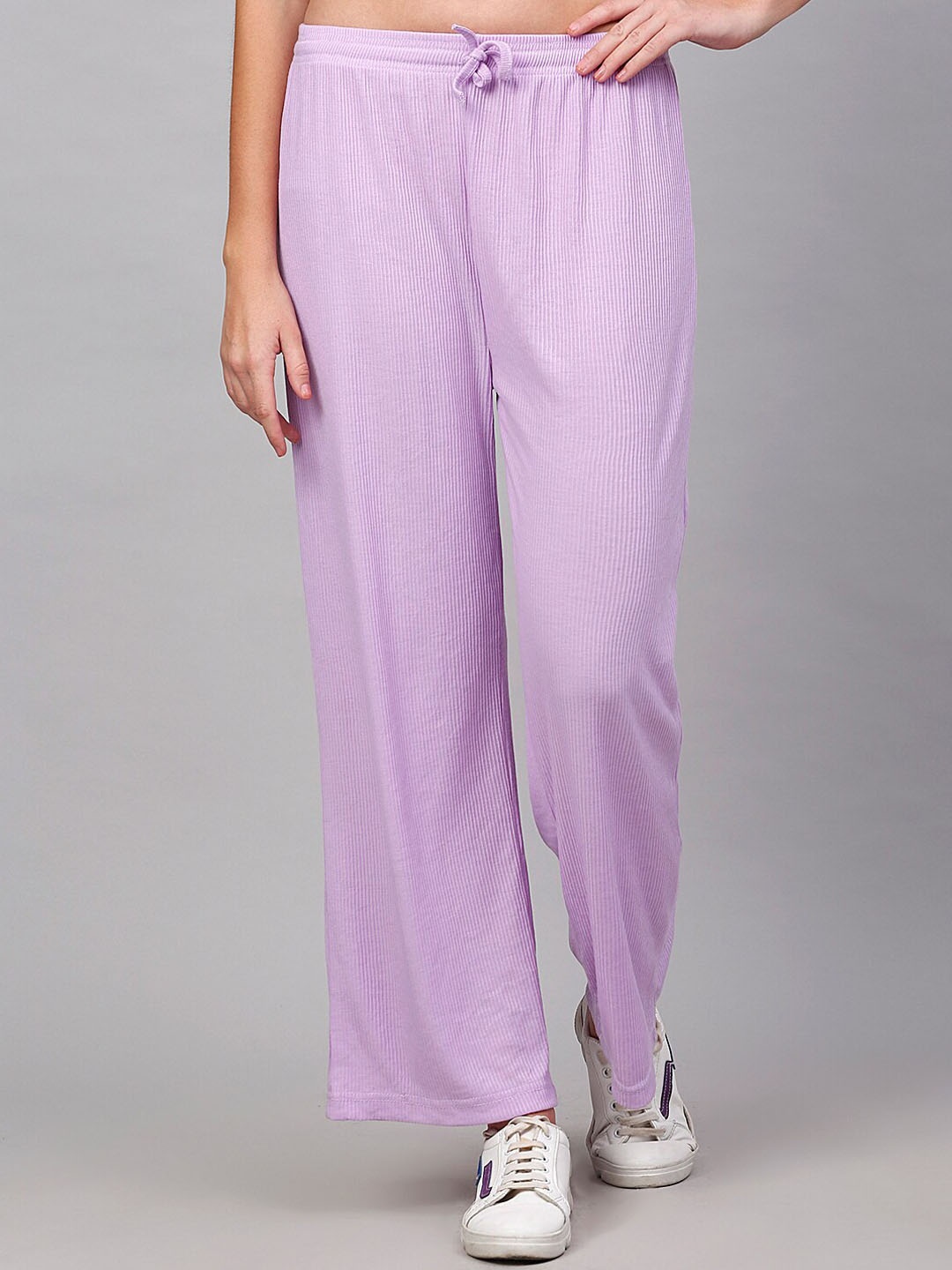 

NEUDIS Women Straight-Fit Track Pants, Purple