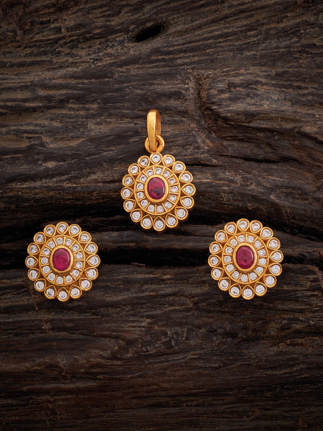 

Kushal's Fashion Jewellery Stone-Studded Pendant Set, Gold