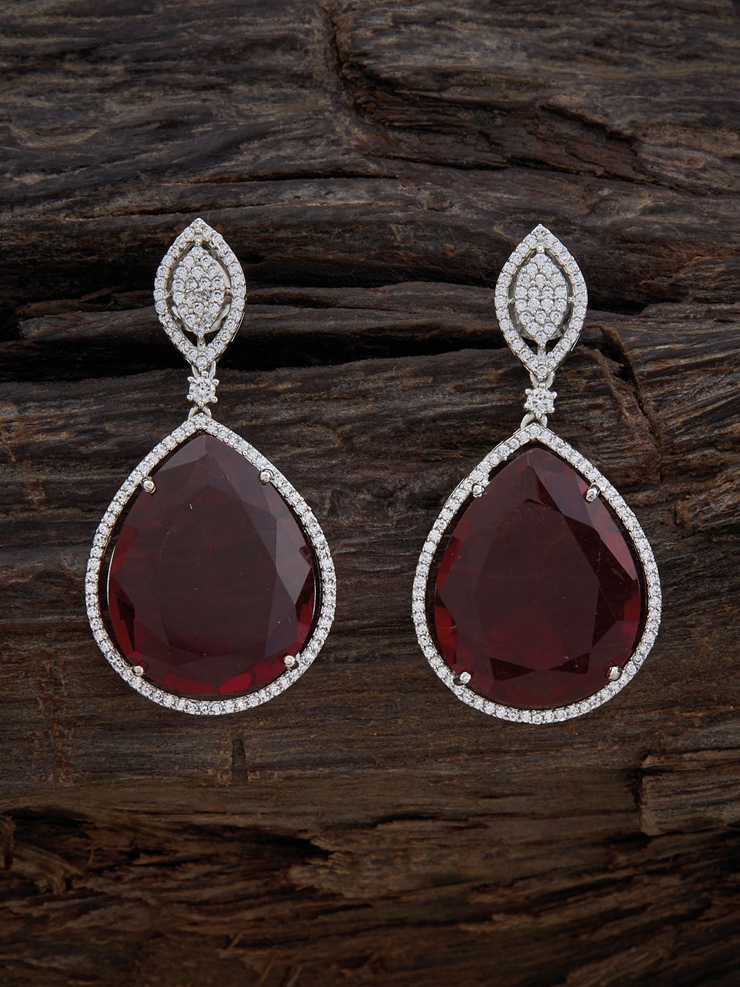 

Kushal's Fashion Jewellery Red Teardrop Shaped Drop Earrings