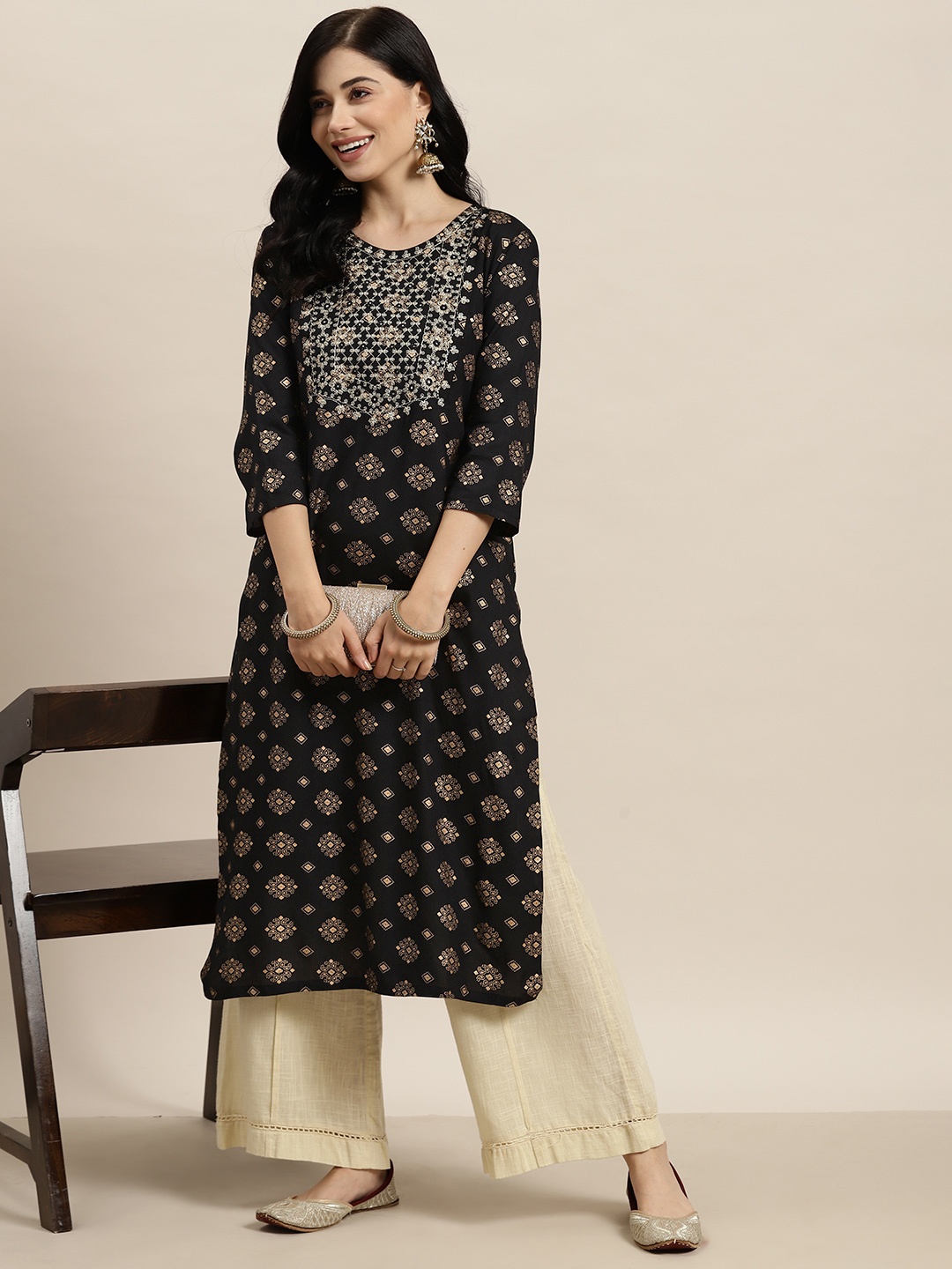 

HERE&NOW Ethnic Motifs Foil Printed Thread & Mirror Work Kurta, Black