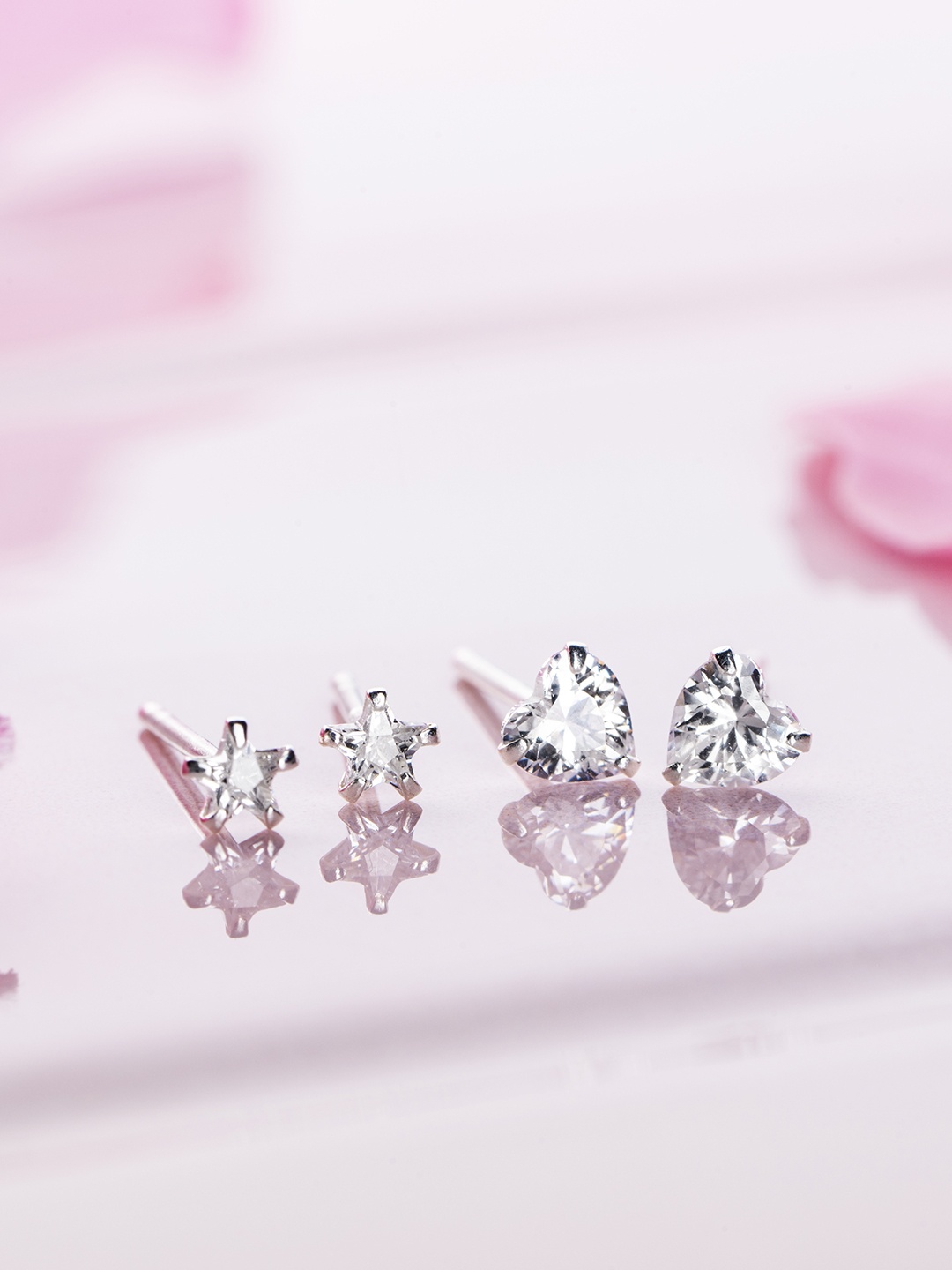 

Zavya Set Of 2 Silver-Toned Contemporary Studs Earrings