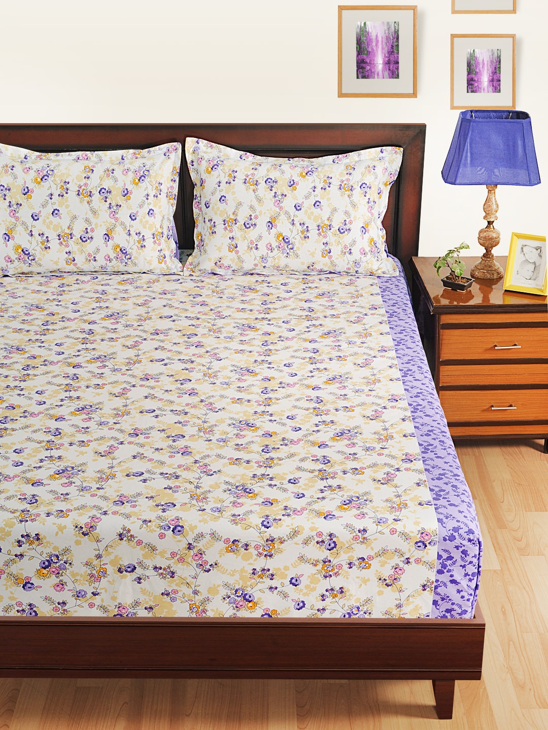 

Swayam Veda Purple & Off-White Lavender Meadow Floral 160TC Cotton Double Bedsheet Set