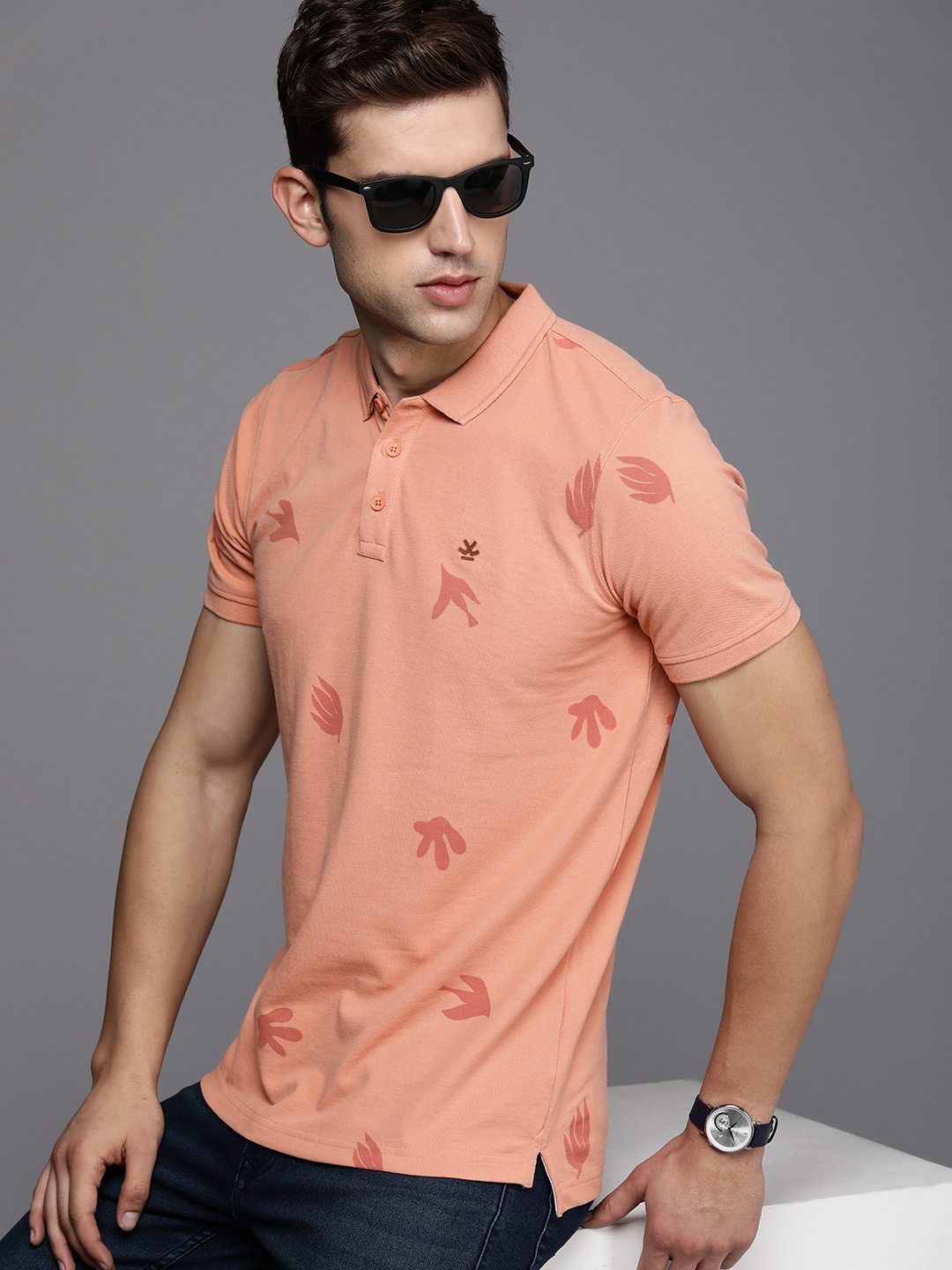 

WROGN Conversational Printed Polo Collar Slim Fit T-shirt, Peach