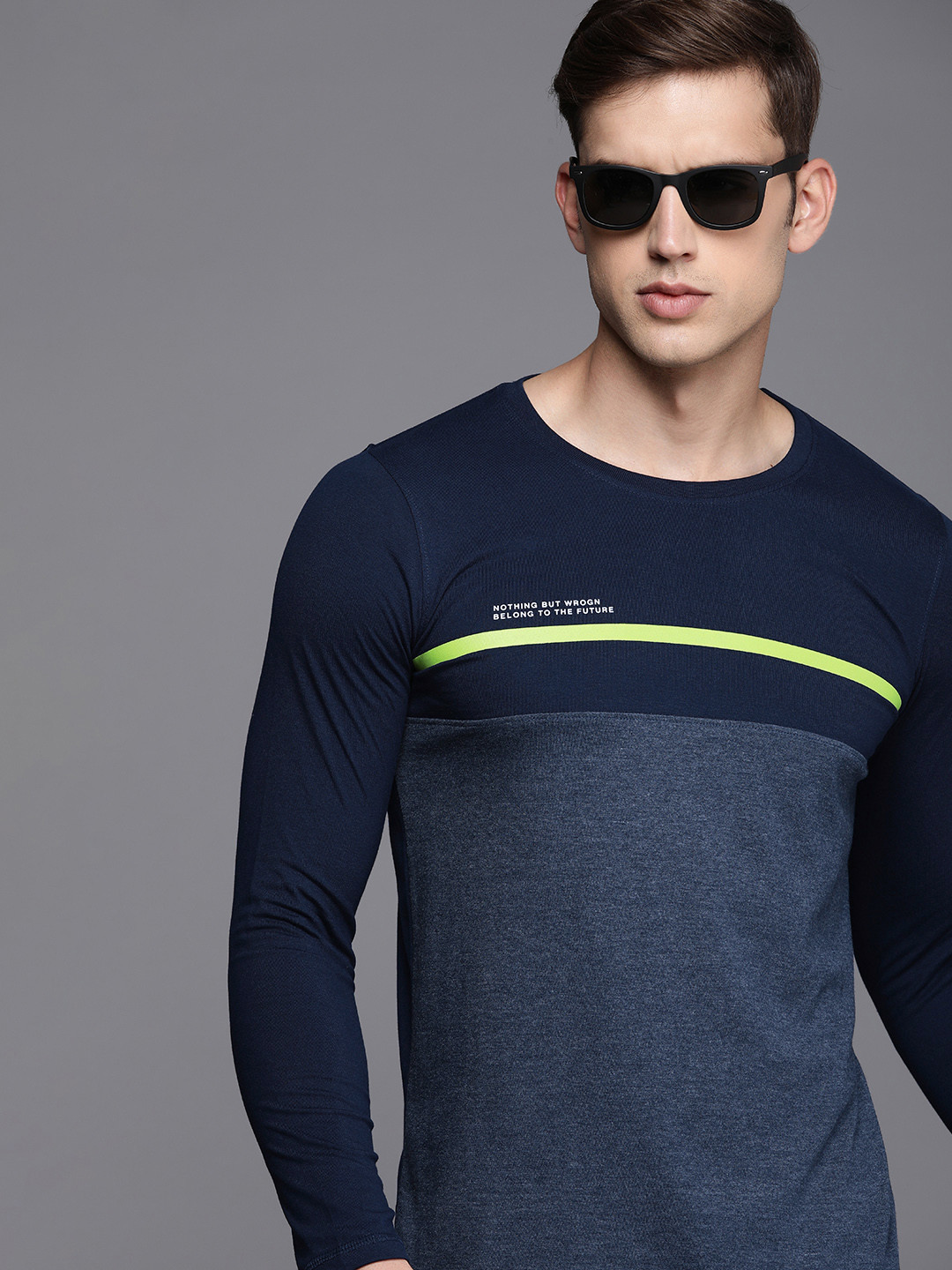 

WROGN Striped Detail & Colourblocked Slim Fit T-shirt, Blue