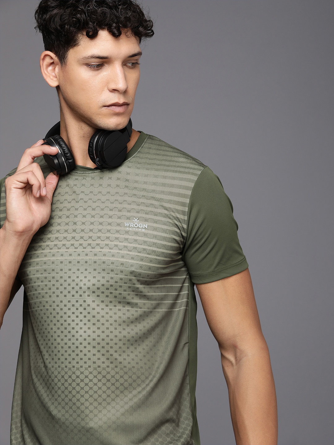 

WROGN ACTIVE Geometric Printed Dry Pro Slim Fit T-shirt, Olive