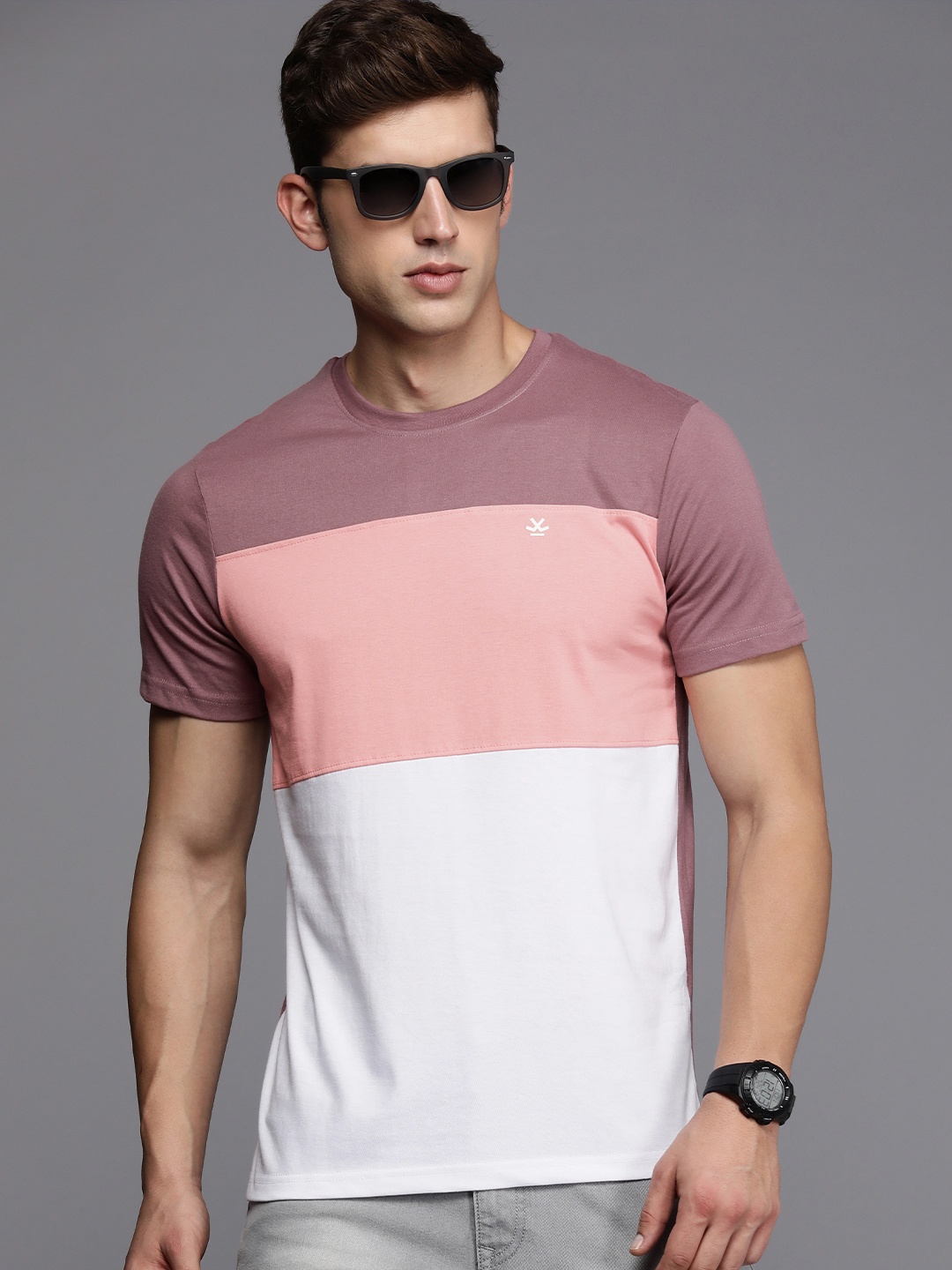 

WROGN Colourblocked Slim Fit T-shirt, Pink