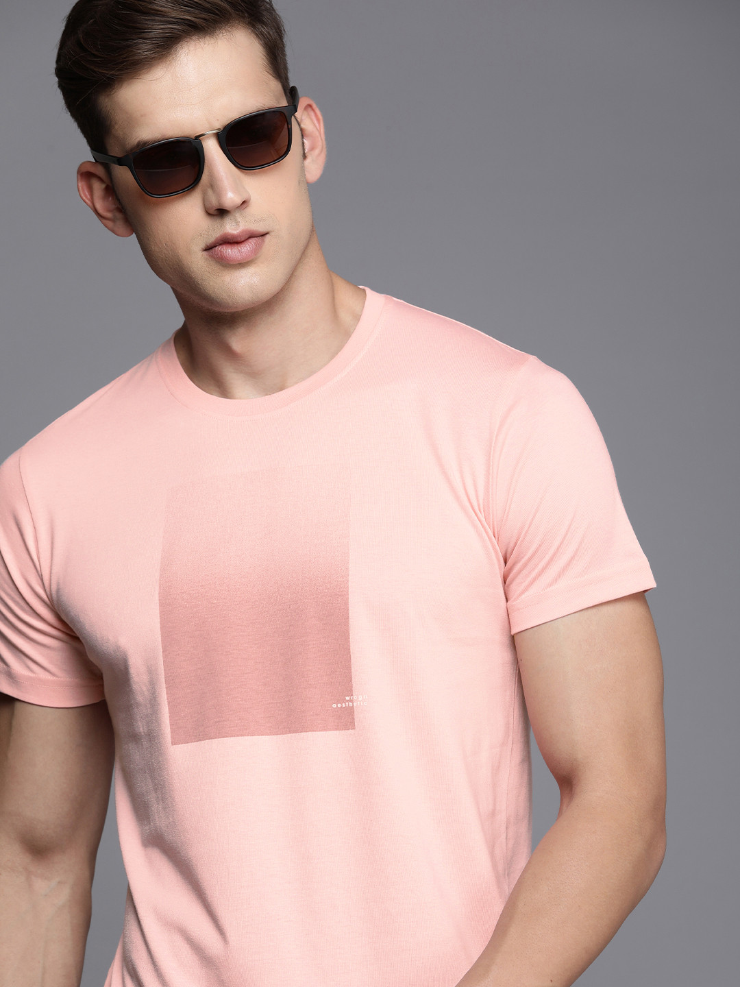 

WROGN Graphic Printed Slim Fit Casual T-shirt, Pink