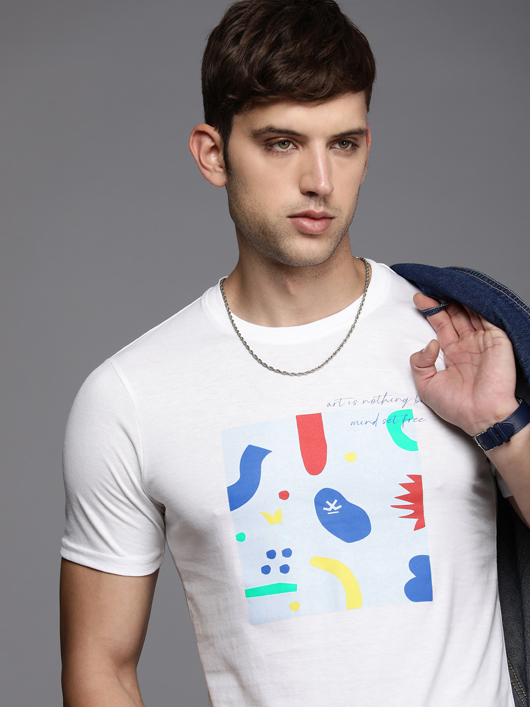 

WROGN Graphic Printed Slim Fit Round Neck Casual T-shirt, White