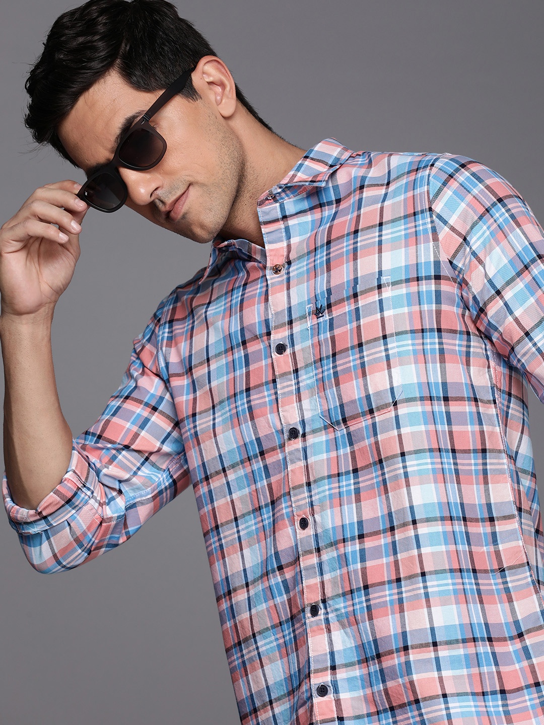 

WROGN Slim Fit Pure Cotton Checked Casual Shirt, Blue