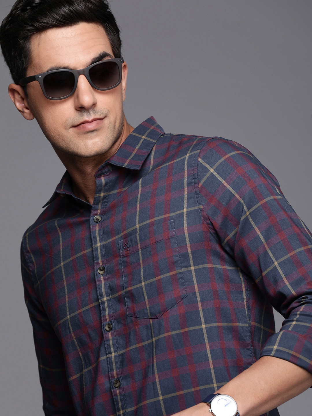 

WROGN Men Navy Blue Slim Fit Tartan Checks Opaque Checked Casual Shirt