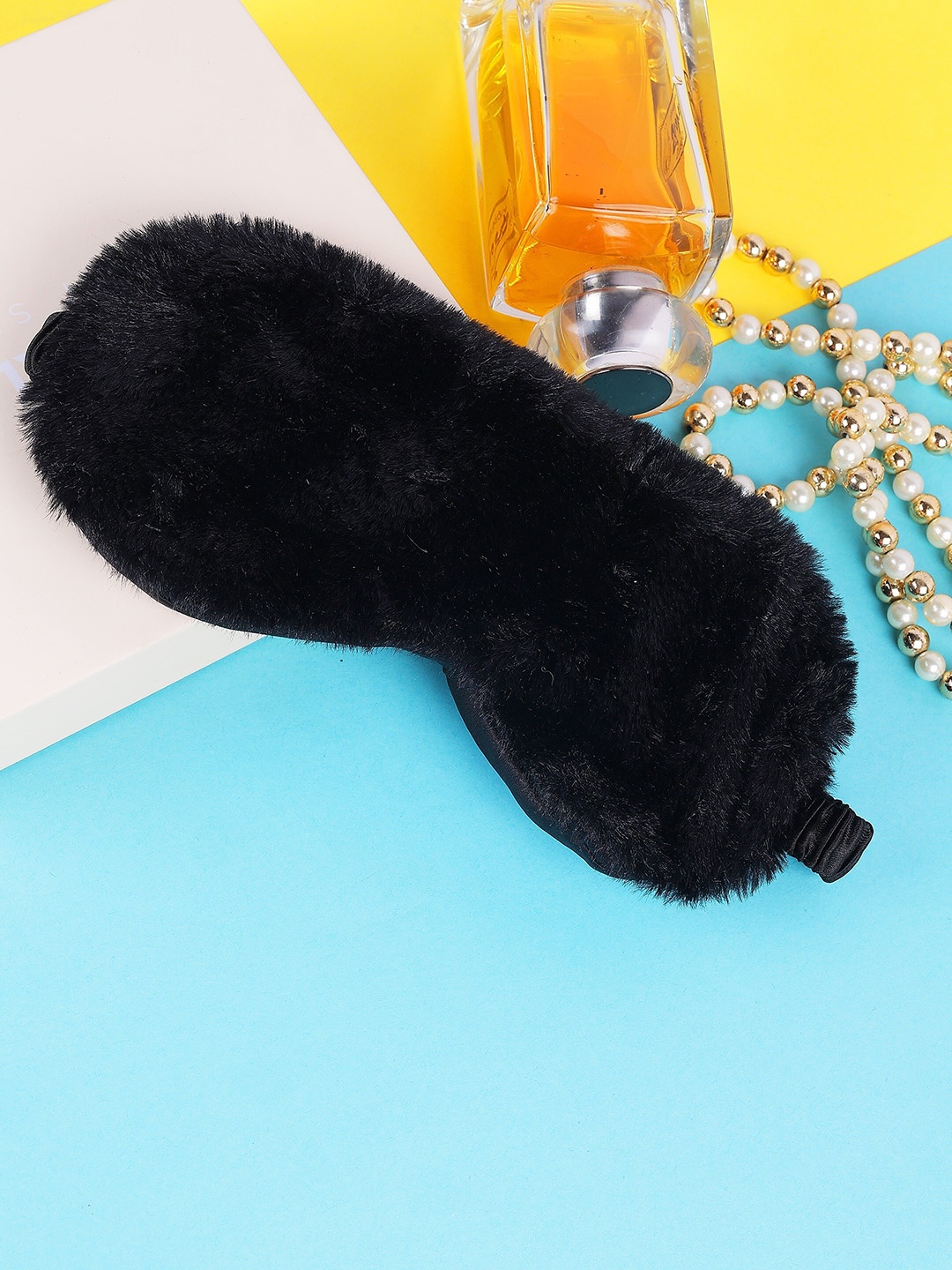

SKYLOFTS Skin-Friendly Fur Eye Mask, Black