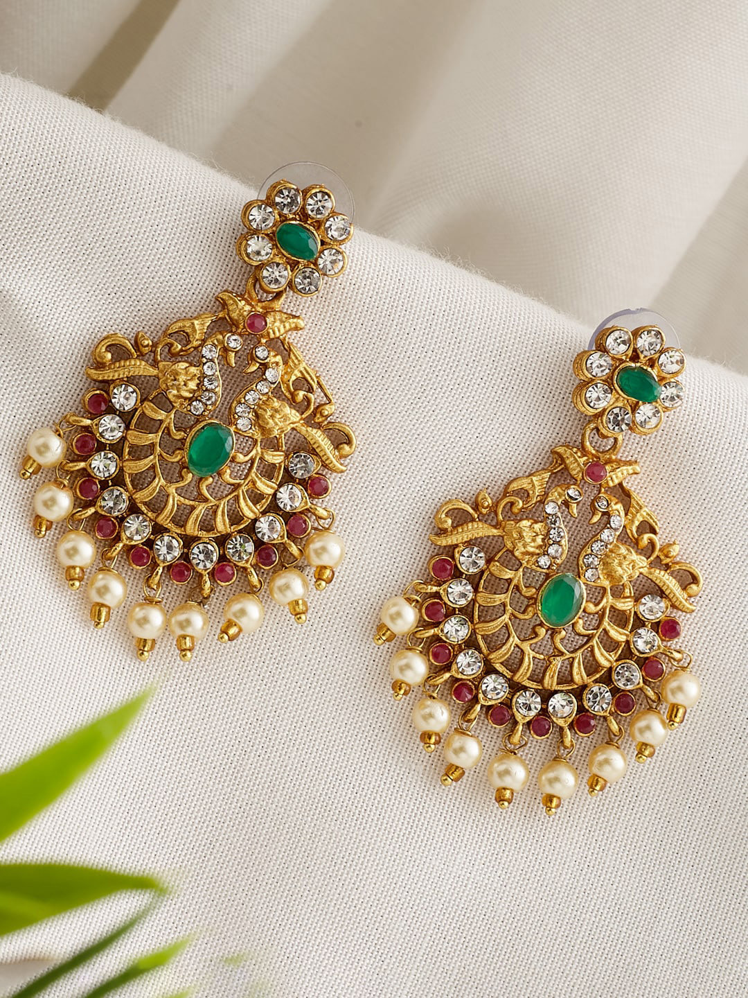 

ATIBELLE Gold-Plated Contemporary Stone Studded & Beaded Drop Earrings